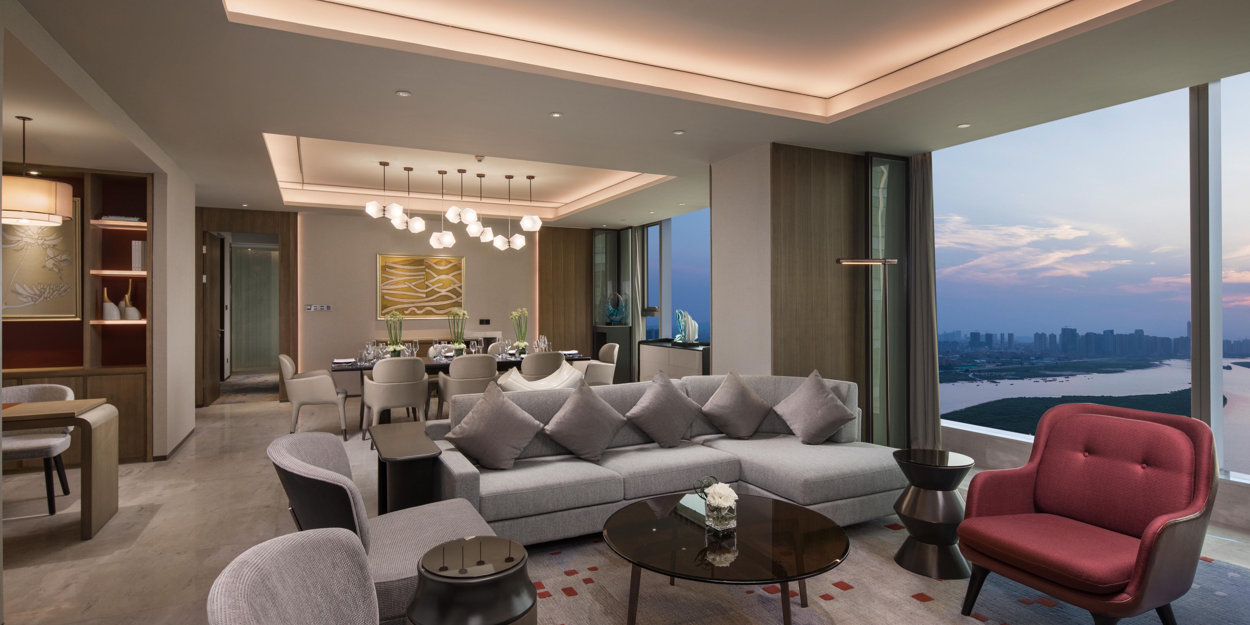 1 King Premier Suite River View