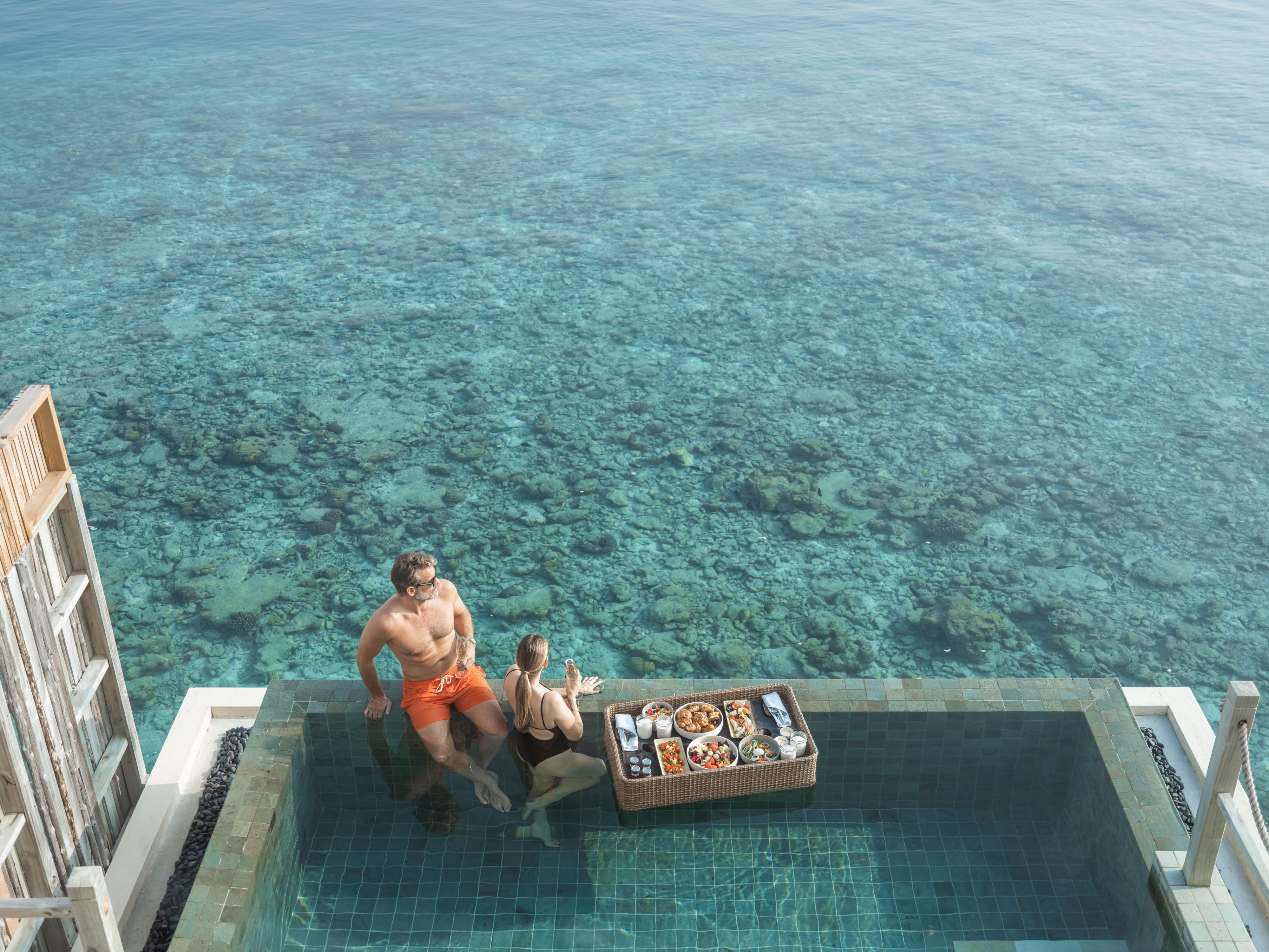Floating Breakfast Experience