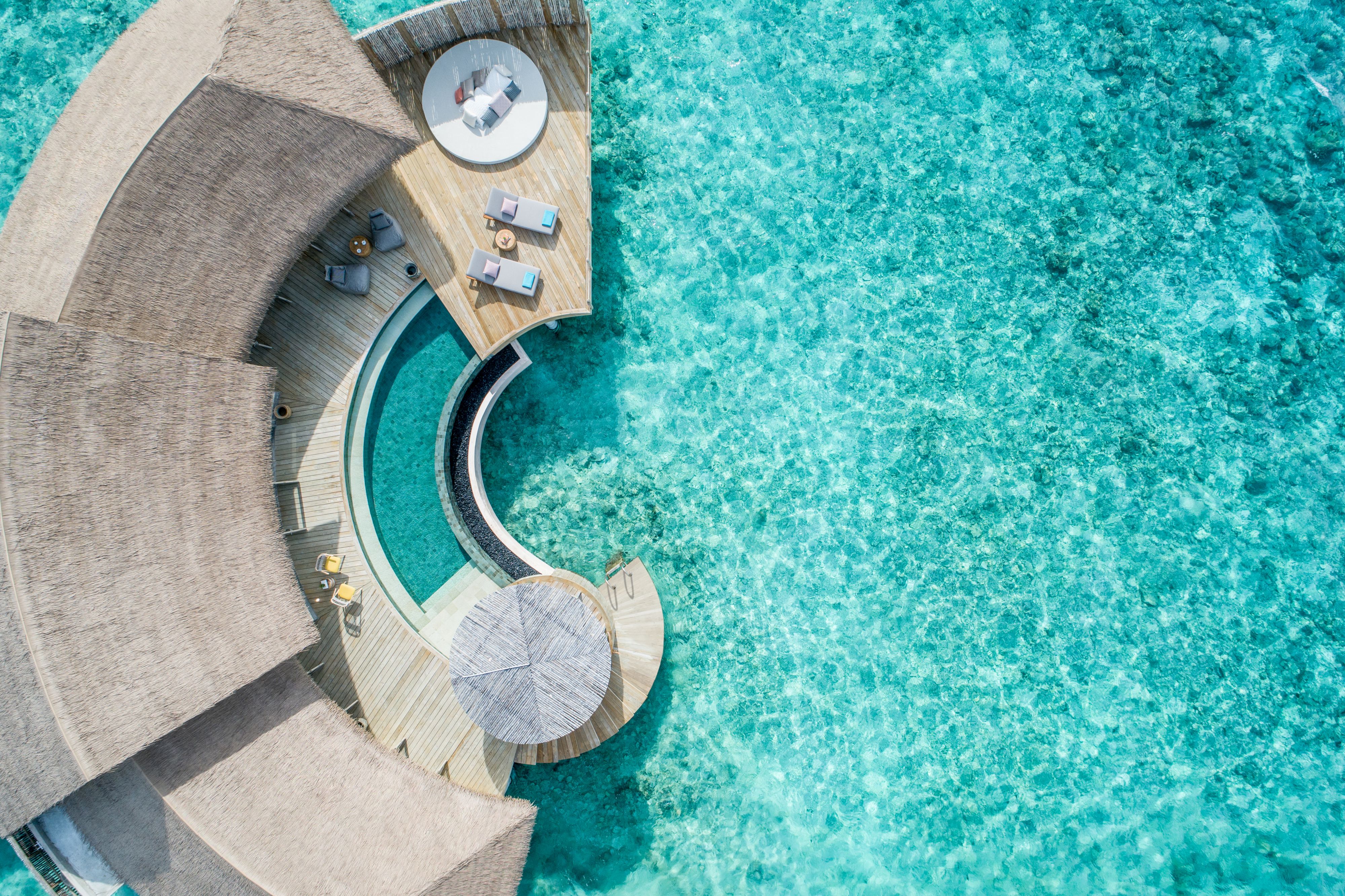 intercontinental-raa-atoll- 