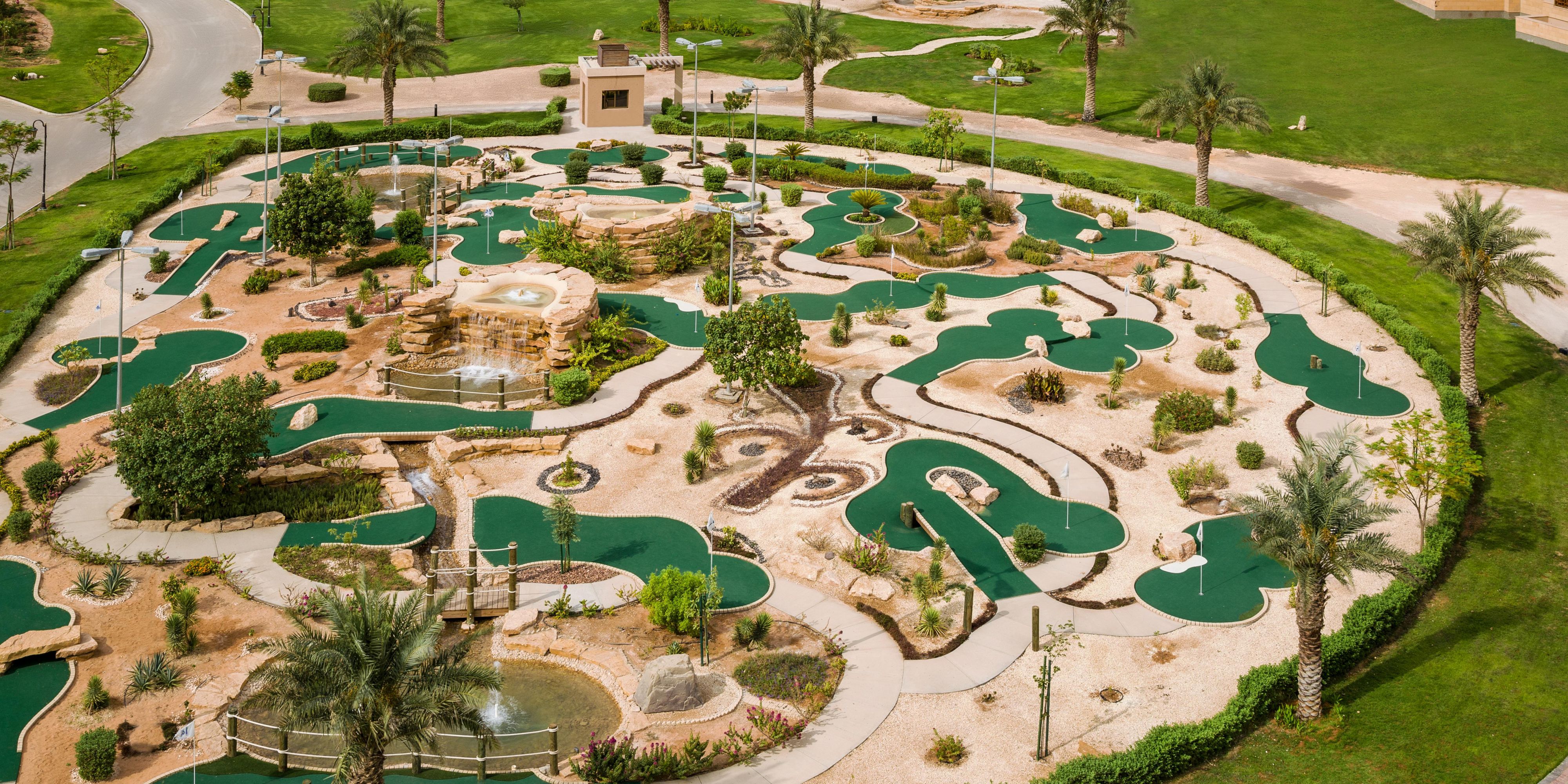 In the heart of our green resort in Riyadh lies a hidden gem: an 18-hole miniature golf course designed to entertain the whole family. Our younger guests will love practising their putt-putt skills, while parents can engage in playful competition.