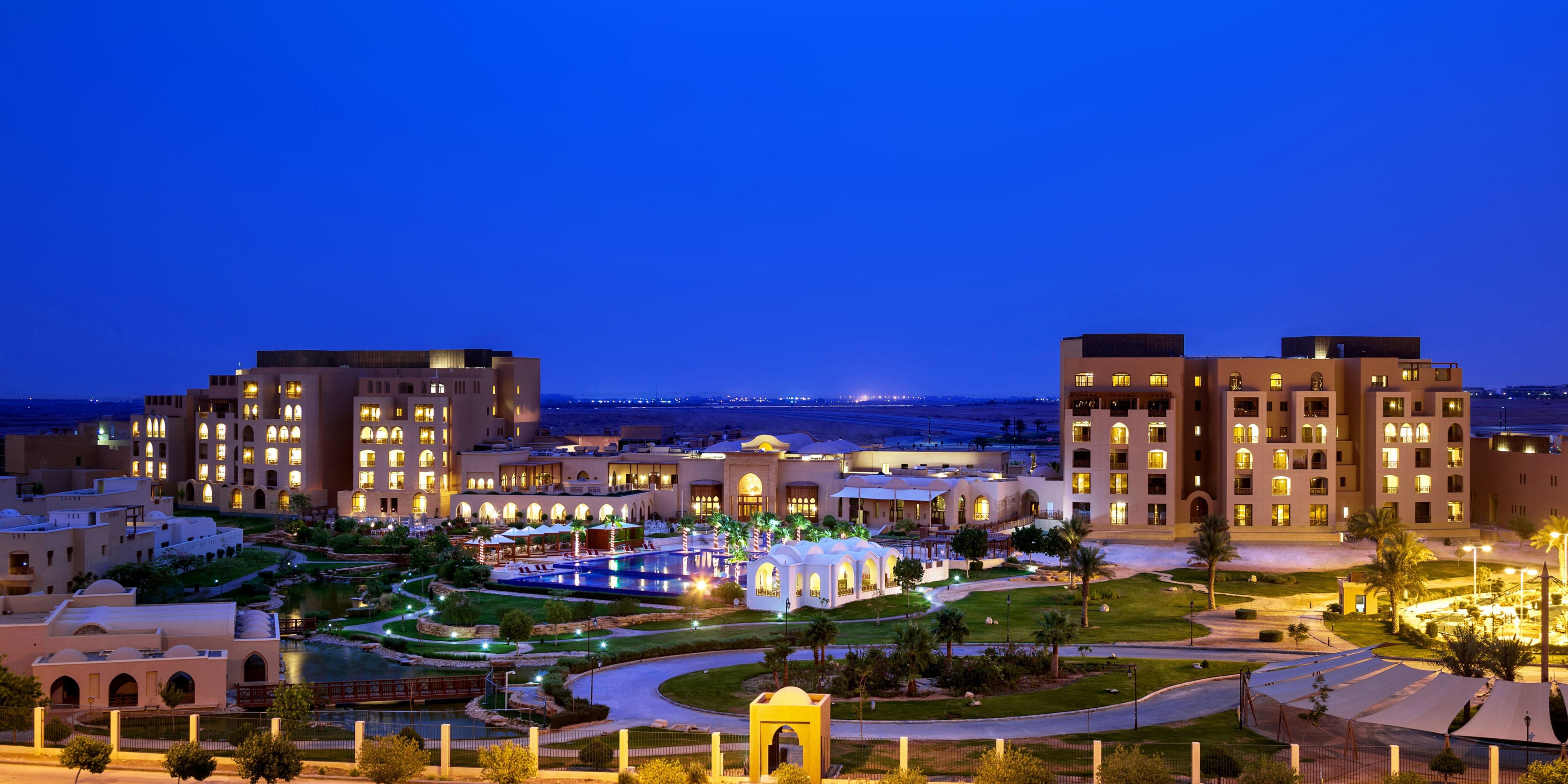 InterContinental Riyadh is located within minutes of the Olaya Towers, King Abdullah Financial District, Riyadh International Convention and Exhibition Center, Diplomatic Quarter, and Diriyah Gate. Our special and beautifully scaped location offers a safe and secure perimeter — entries and exits — for international delegations.  
