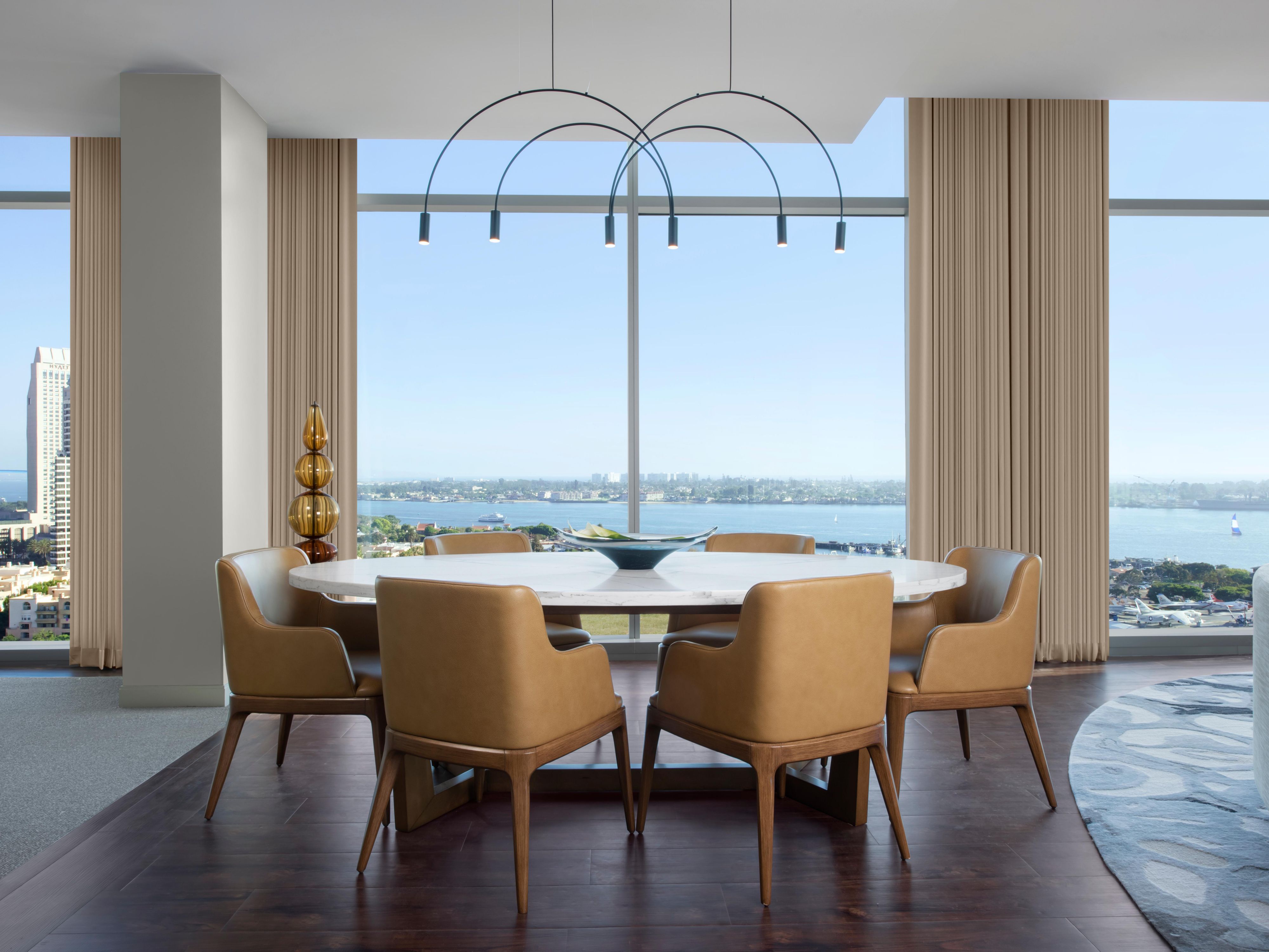 Dining with a view in the Presidential Suite