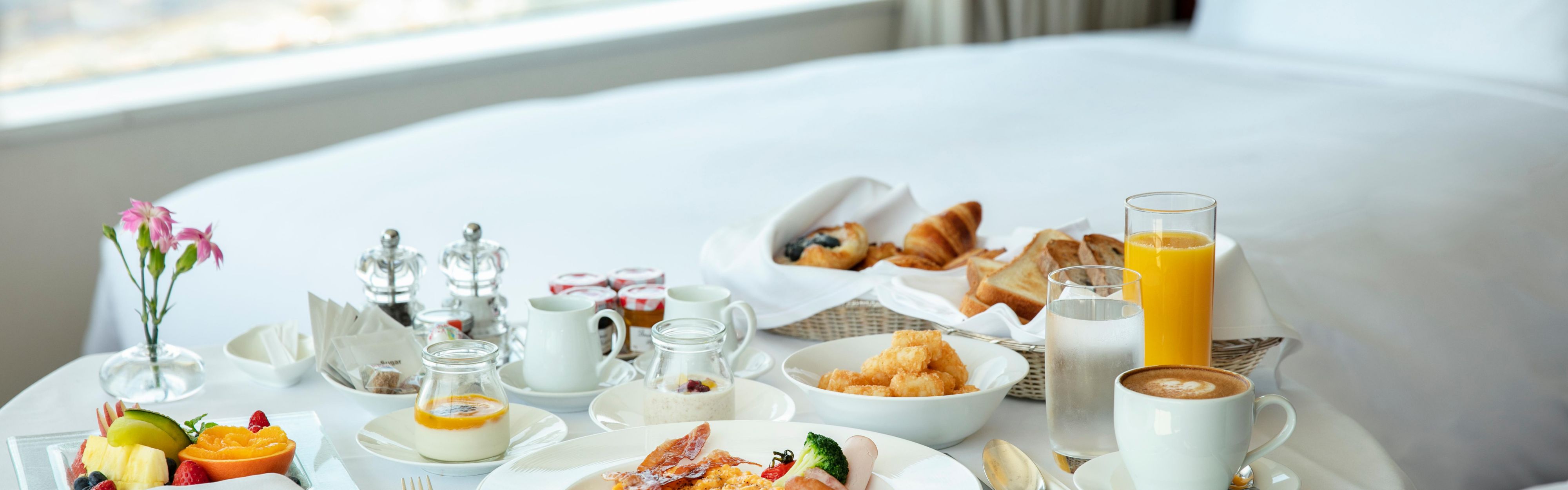In room breakfast dining