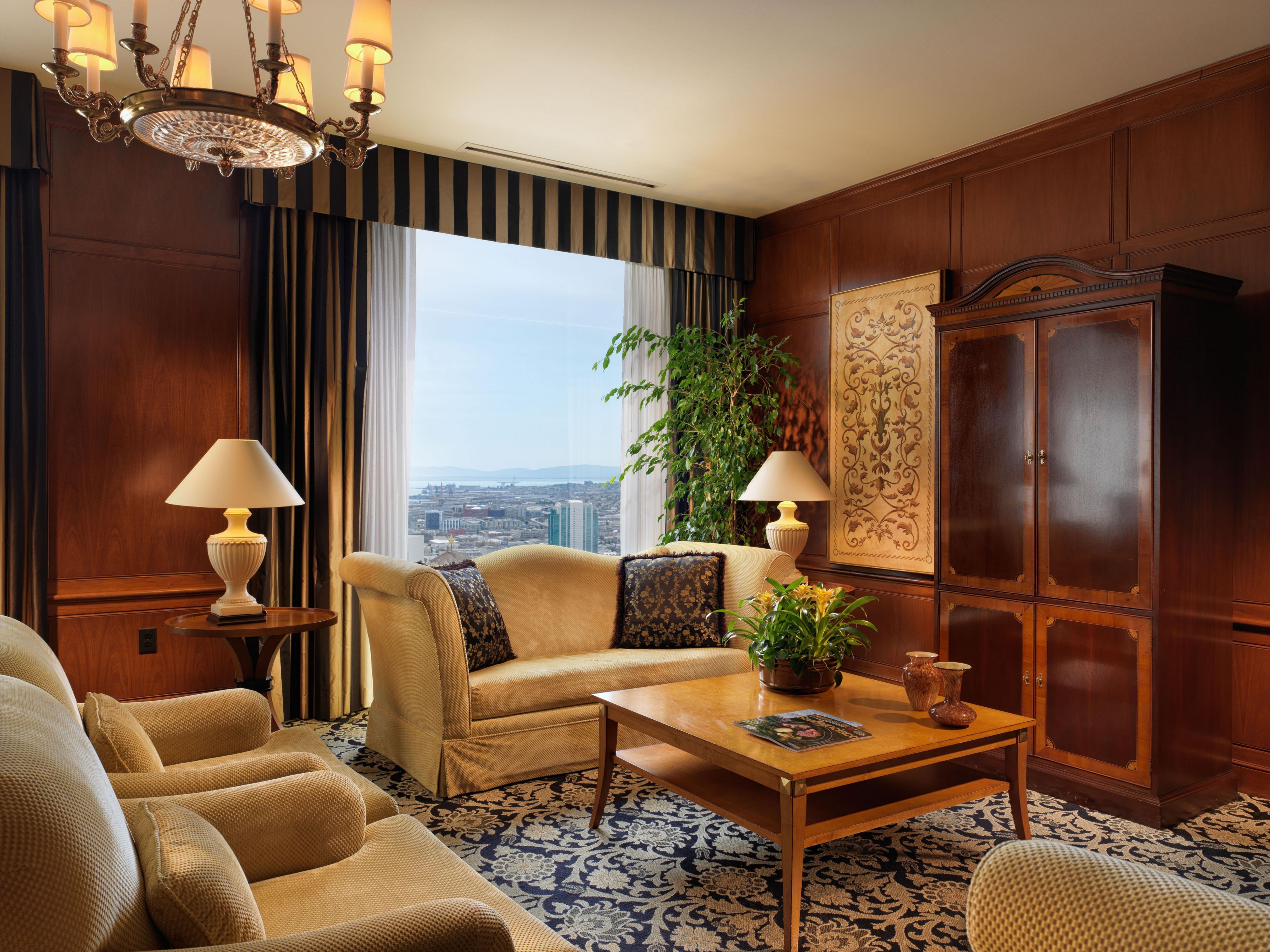 Penthouse Suite with expansive downtown and partial bay views