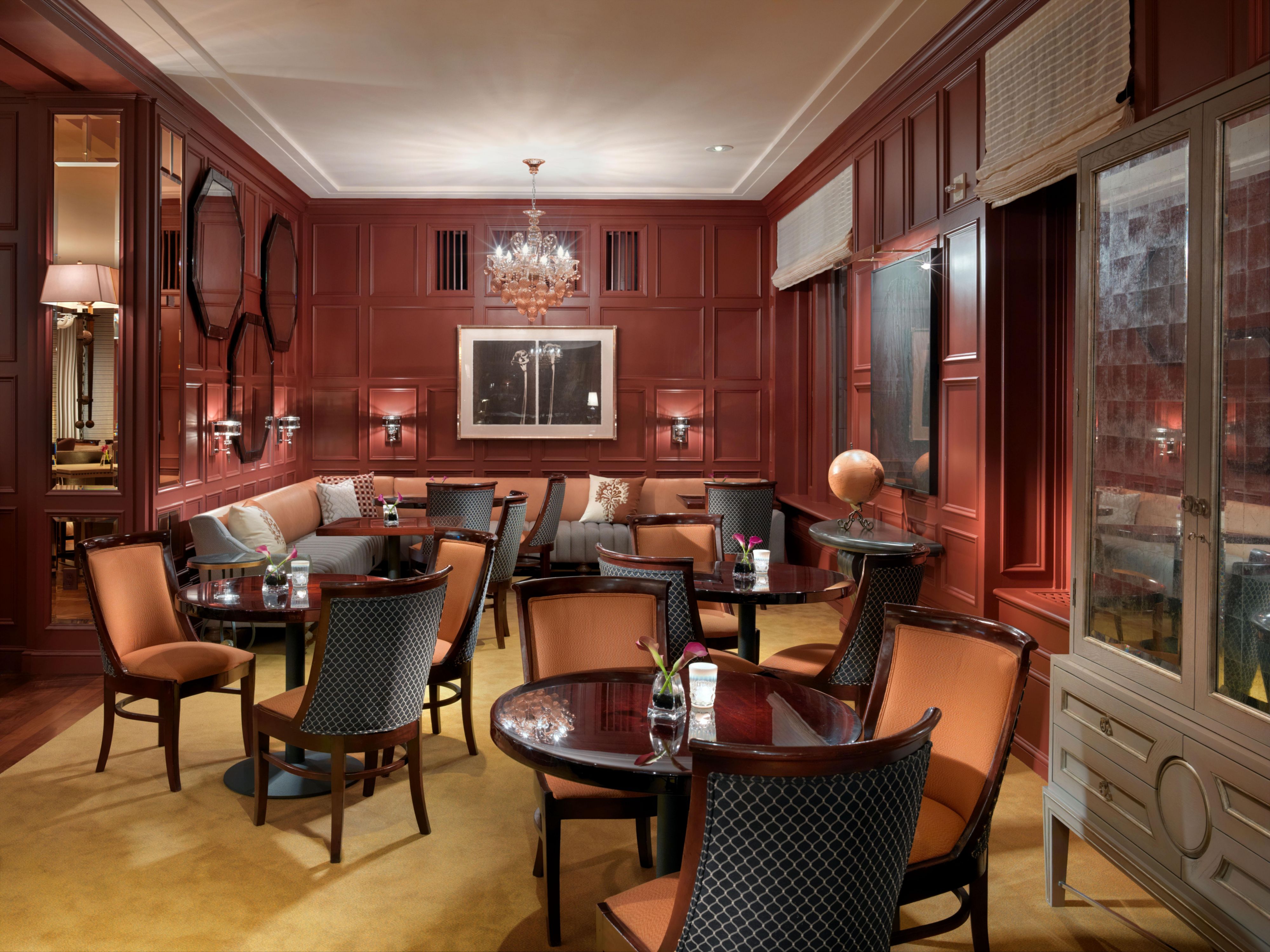 An inviting atmosphere at the Nob Hill Club