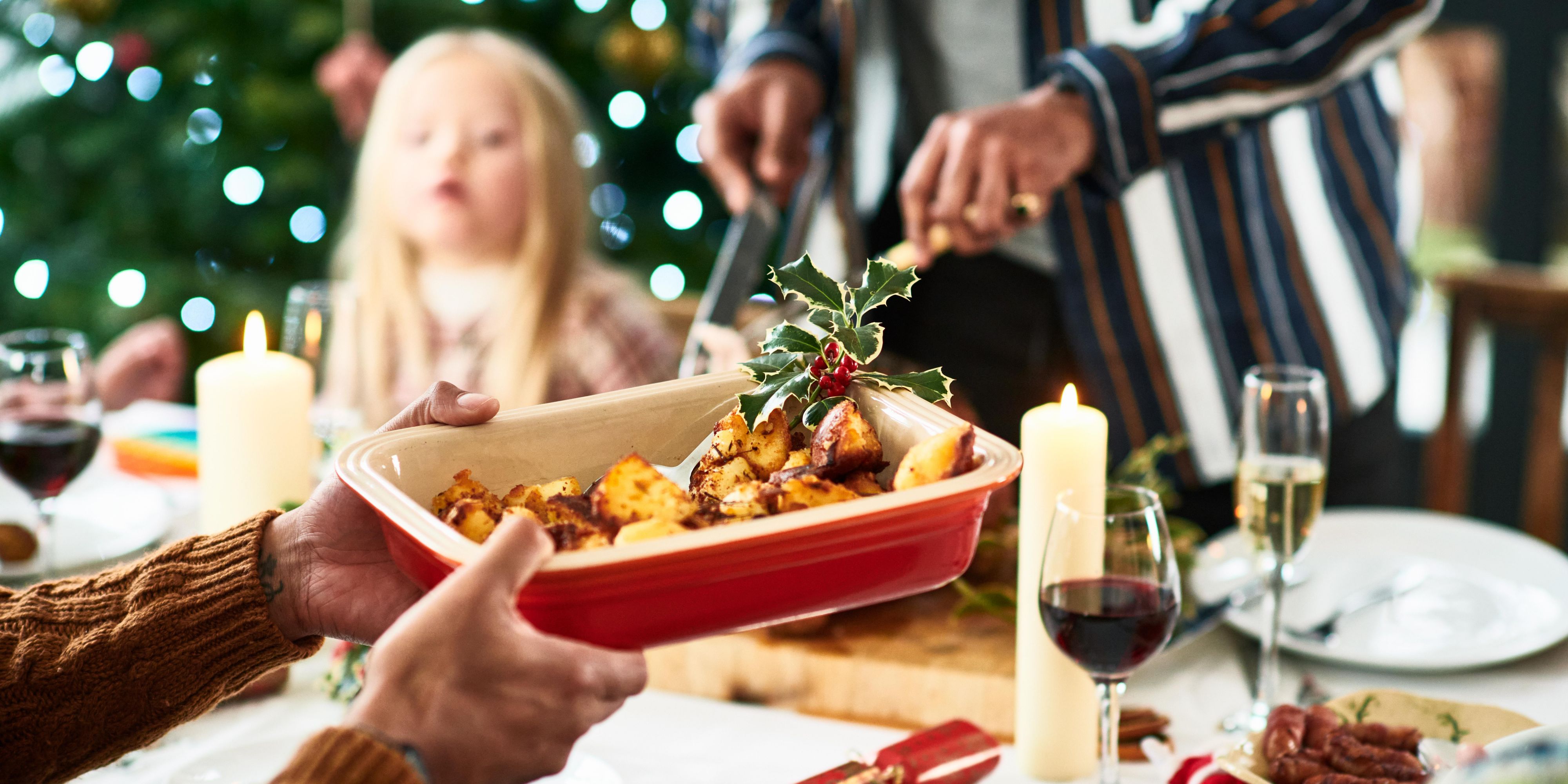 Haga que sus celebraciones de Navidad y Acción de Gracias sean inolvidables y sin complicaciones con el catering premium de InterContinental San Pedro Sula. Nuestro equipo elabora cada menú con sofisticación asegurando que sus reuniones estén llenas de sabor. Reserve con anticipación para asegurar su lugar y lleve un toque de elegancia a su mesa.