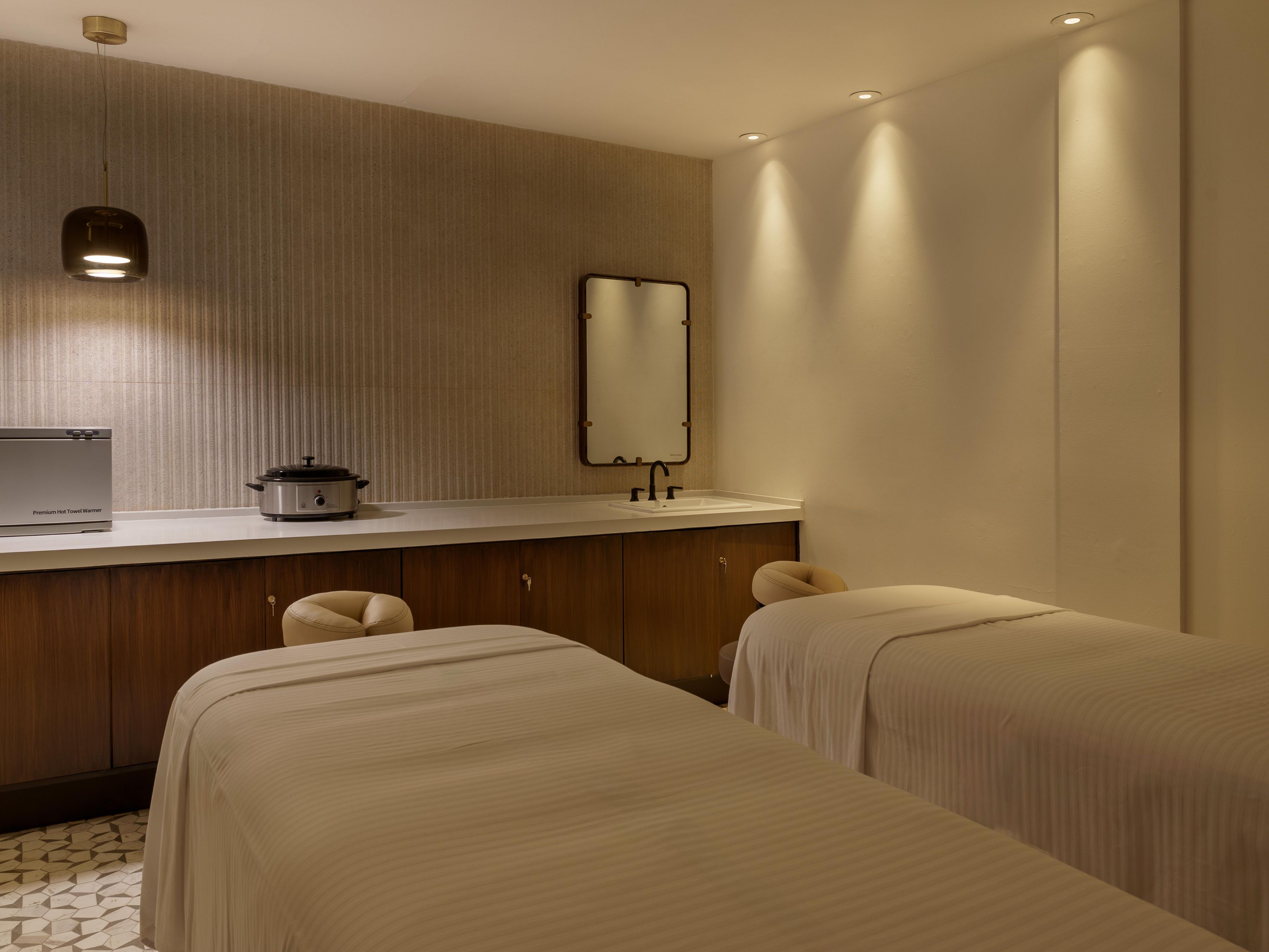 Relax at Presence Spa