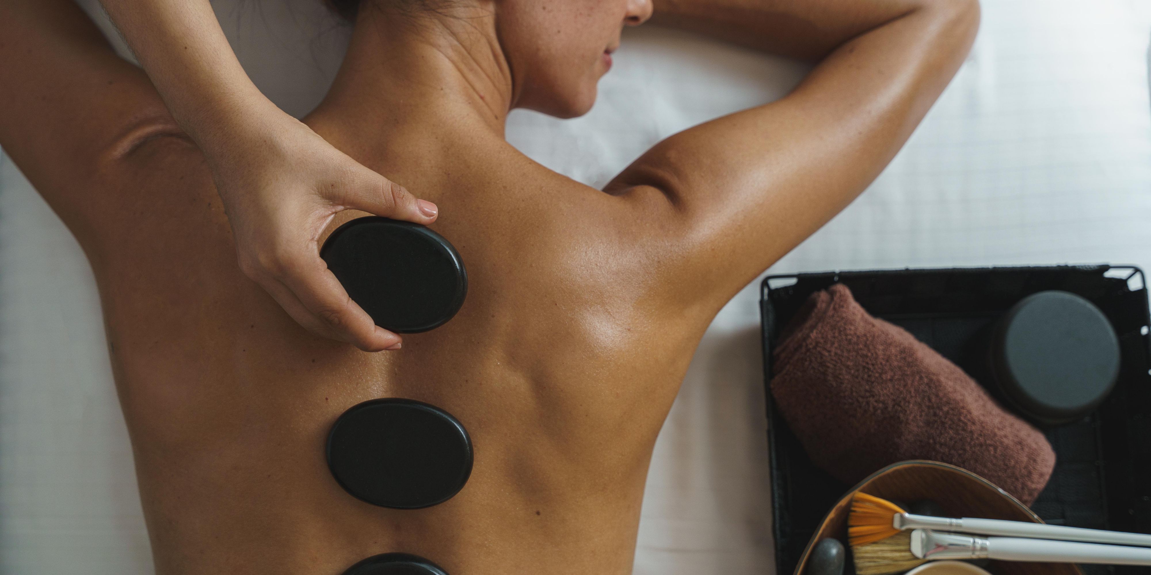 Book our exclusive Spa Experience Package and indulge in a relaxing 40 minute massage each day of your stay. Enjoy a daily buffet that perfectly complements your wellness journey.  
Treat yourself to the relaxation you deserve!
