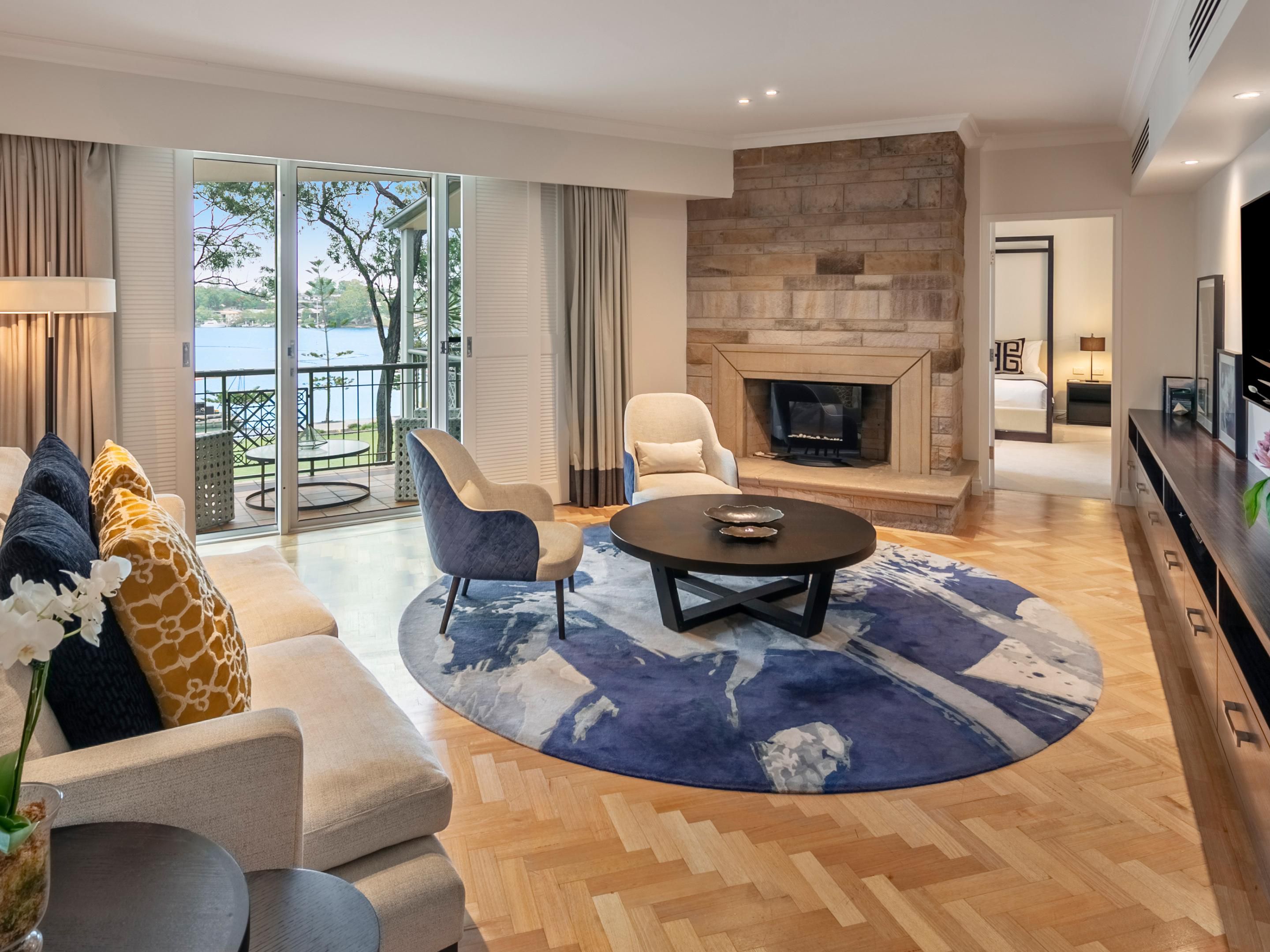 Federation Suite Lounge Area