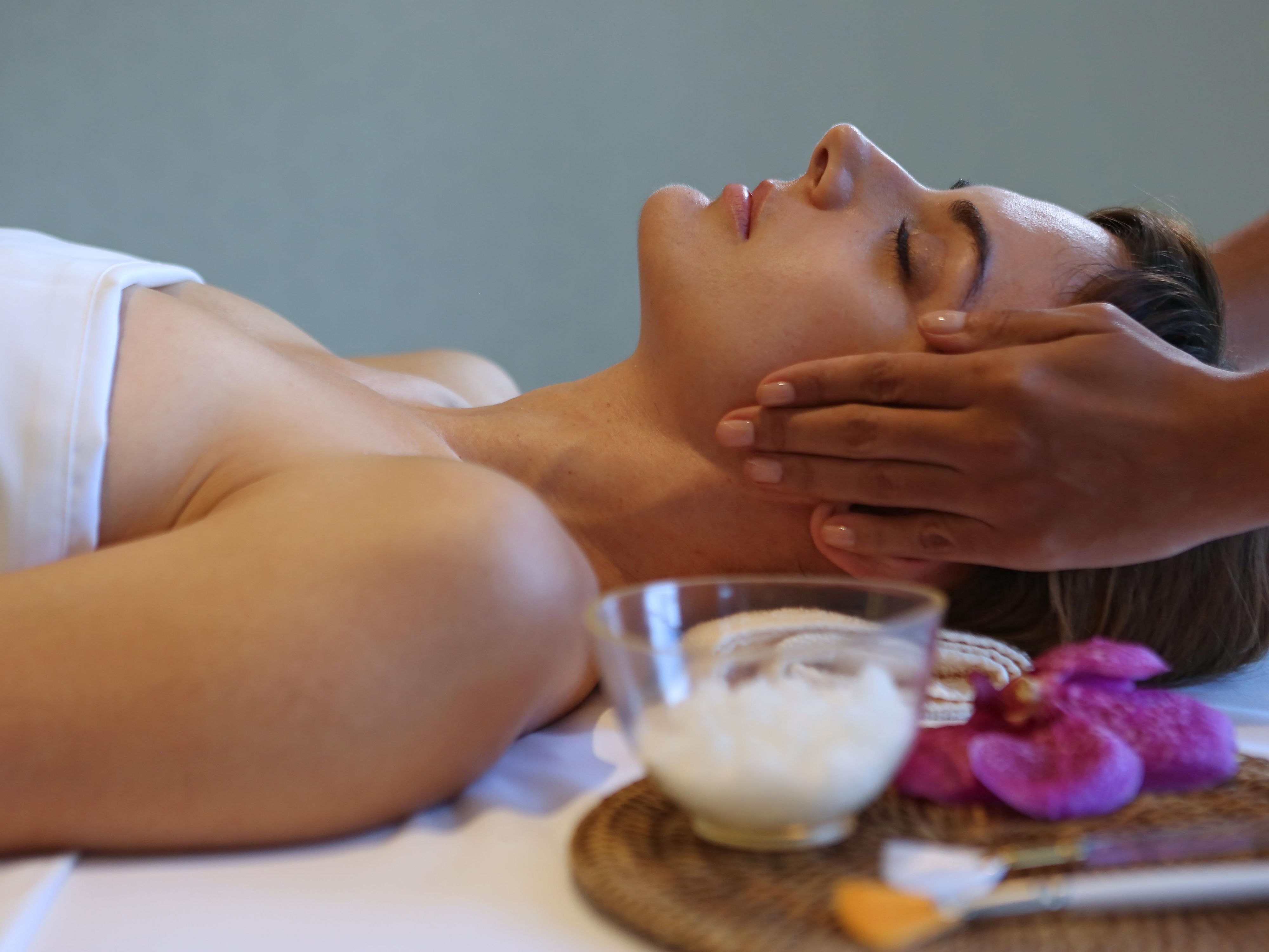 Facial