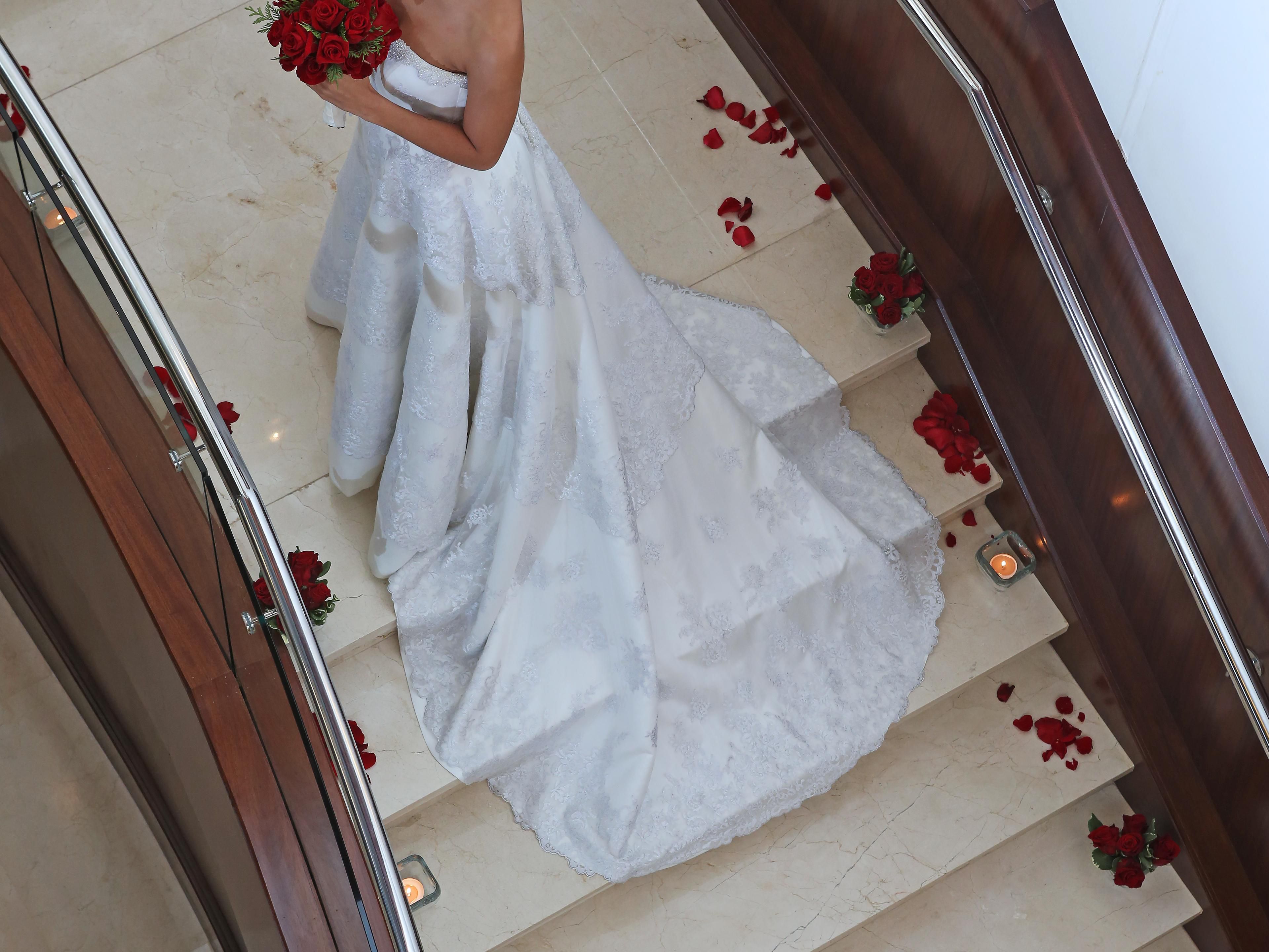 Novia con su vestido de novia