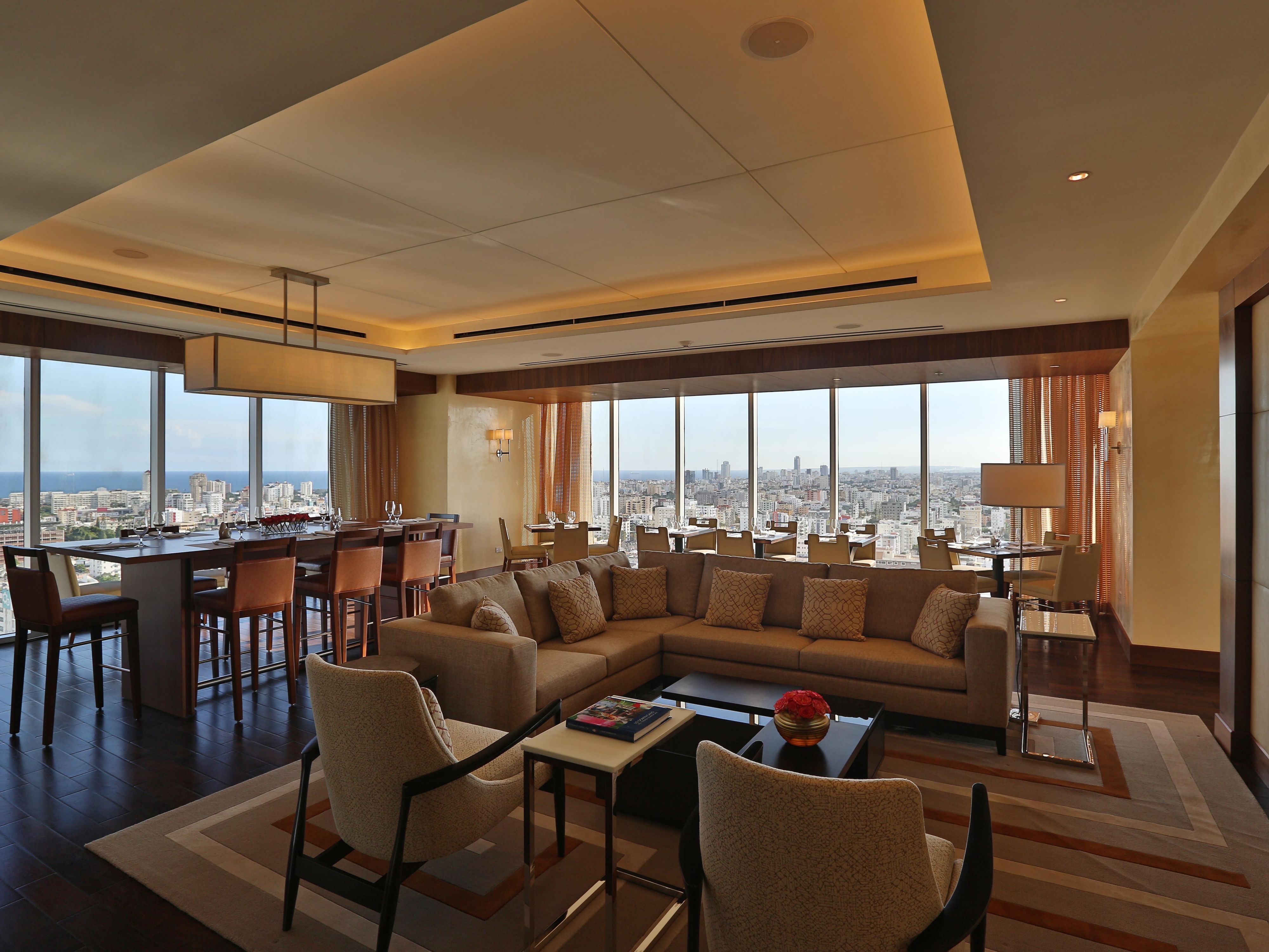 Enjoy the city view from our Club Floor Lounge.