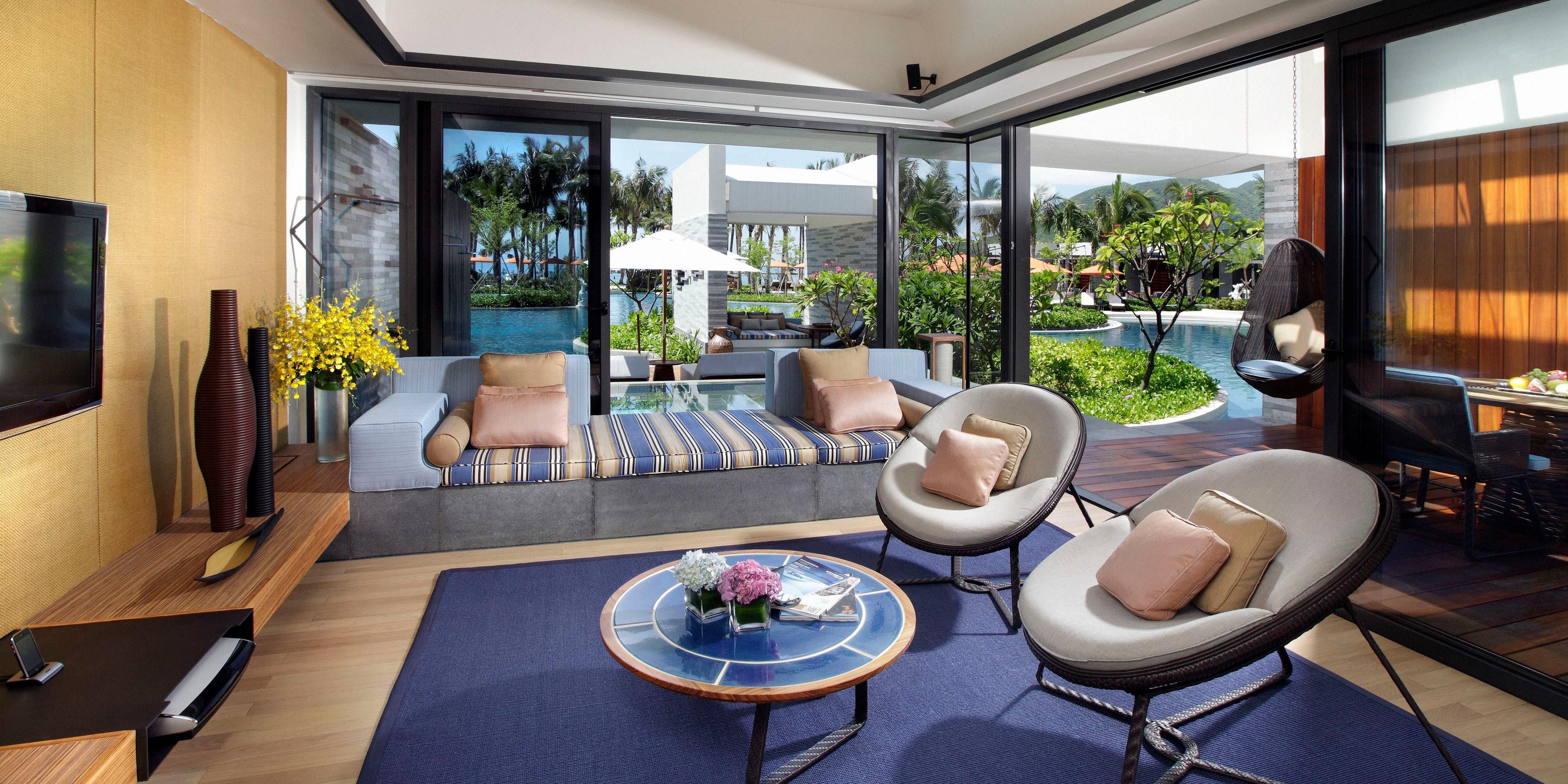 1 King bedroom Villa outdoor Living Area