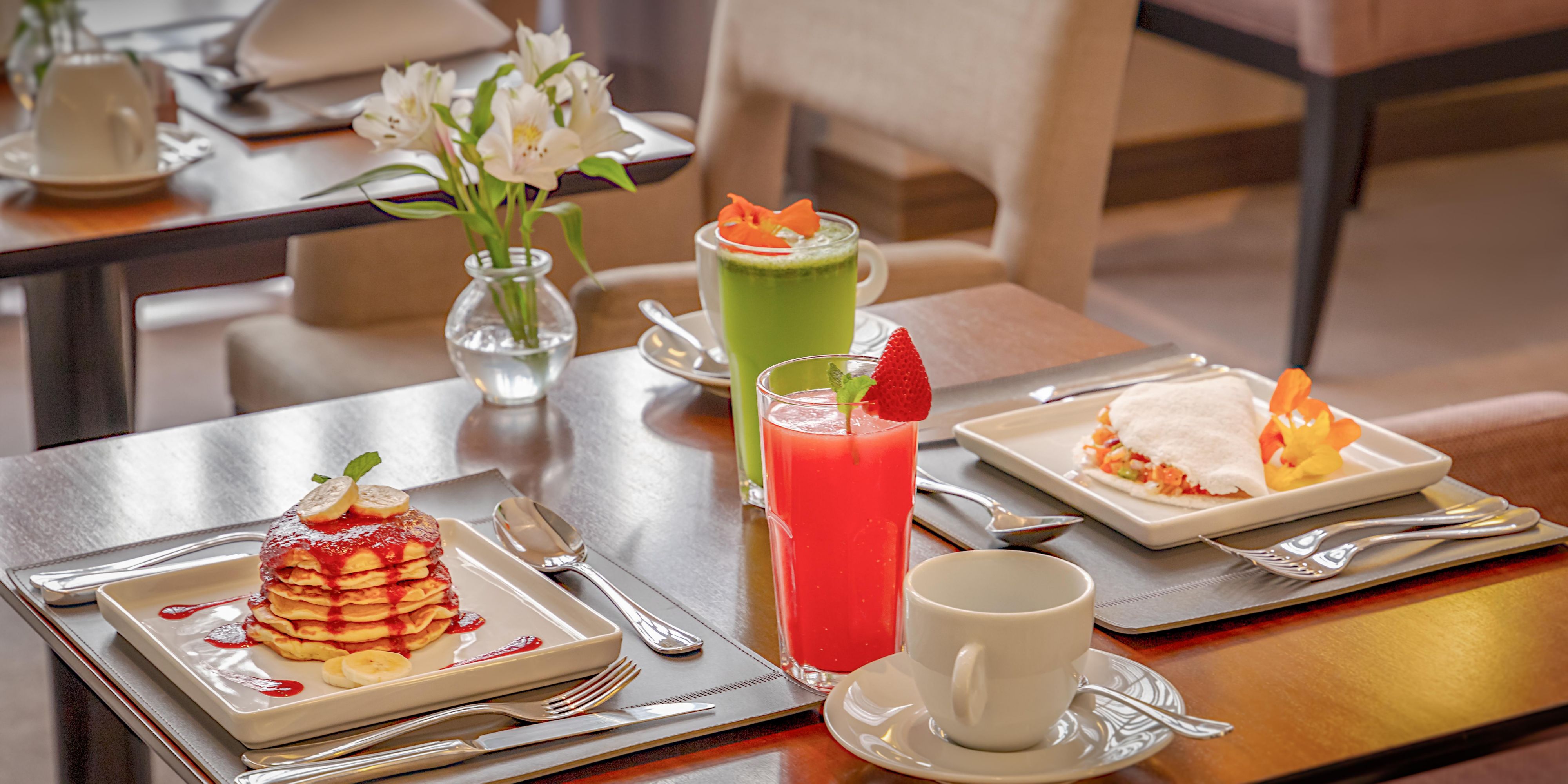 This holiday season, indulge in the refined comfort and impeccable service that define InterContinental São Paulo. Experience thoughtfully designed accommodations and a warm, welcoming atmosphere—perfect for creating cherished moments with family and friends. Book your stay now and enjoy exclusive holiday savings.