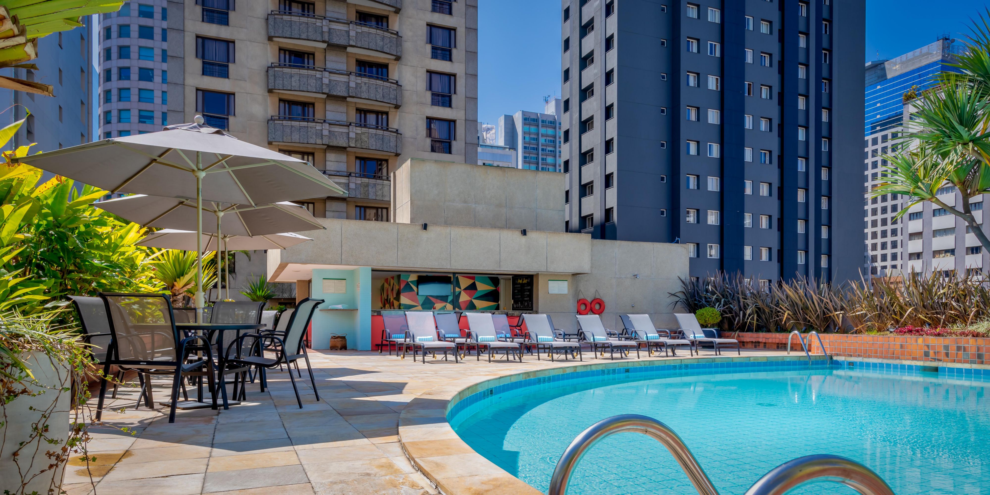 You can enjoy our pool area everyday, from 9am to 5pm.