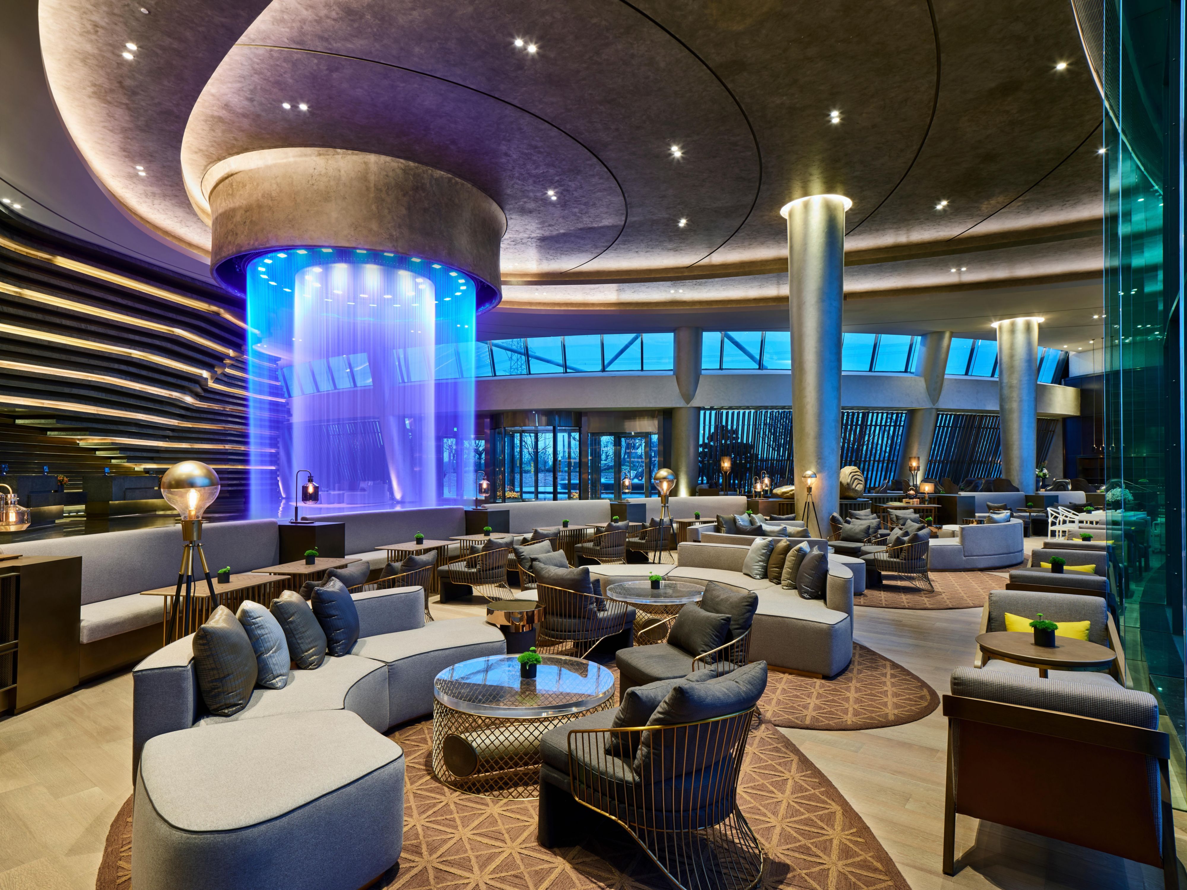 She Shan Lounge