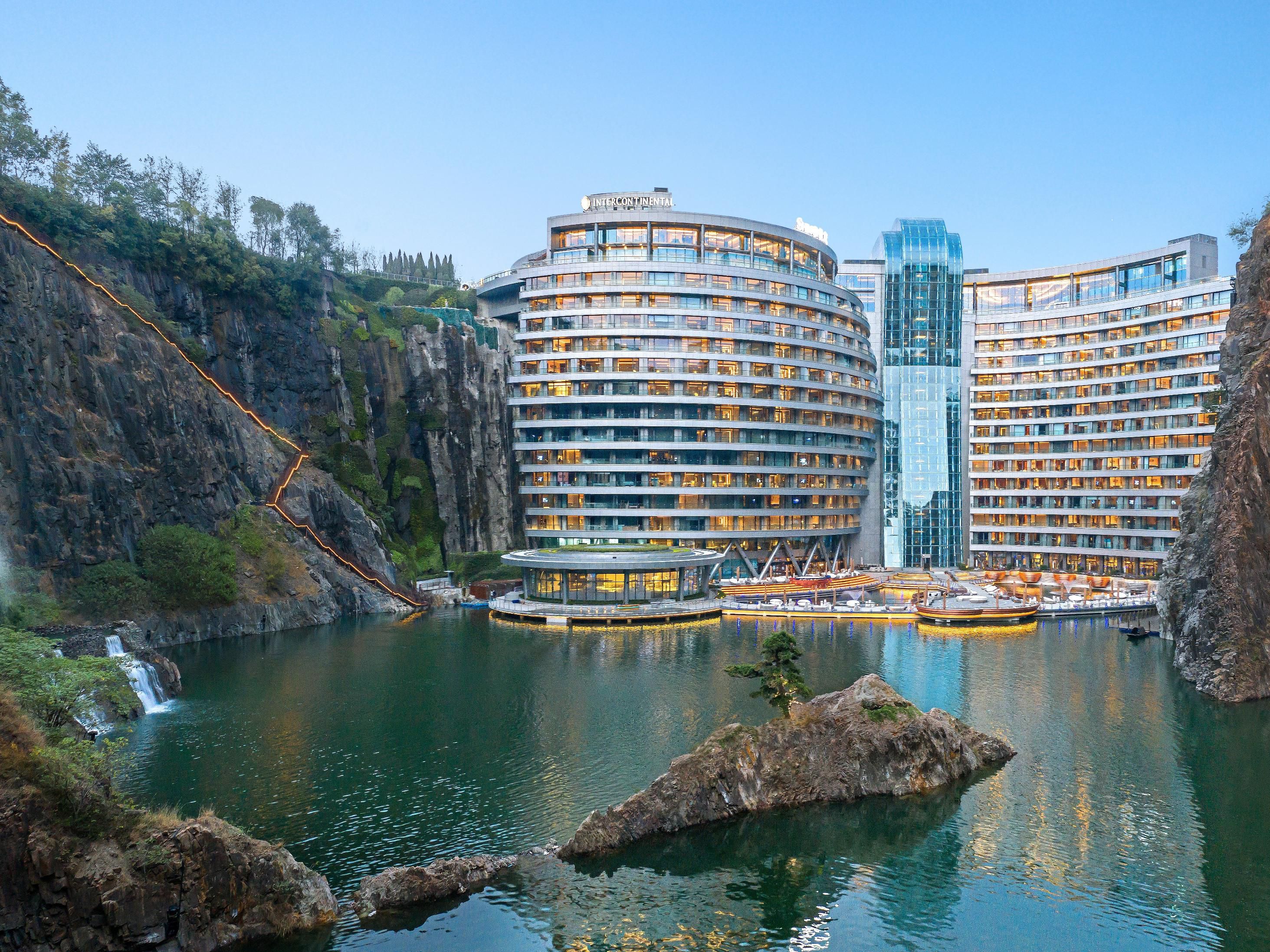 Luxury Hotel in Songjiang | InterContinental Shanghai Wonderland