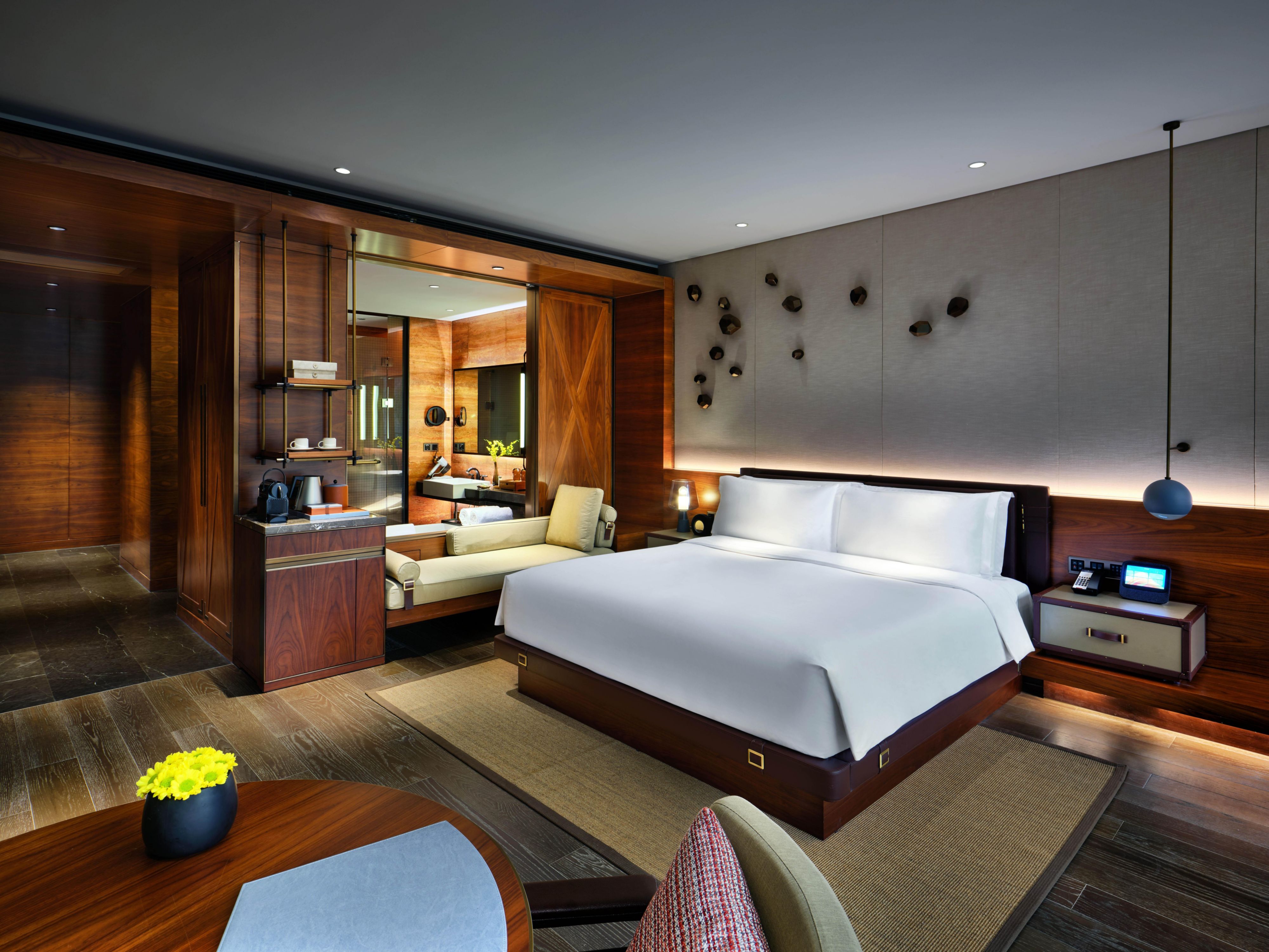  InterContinental  1 King Bed Deluxe Room Ruby