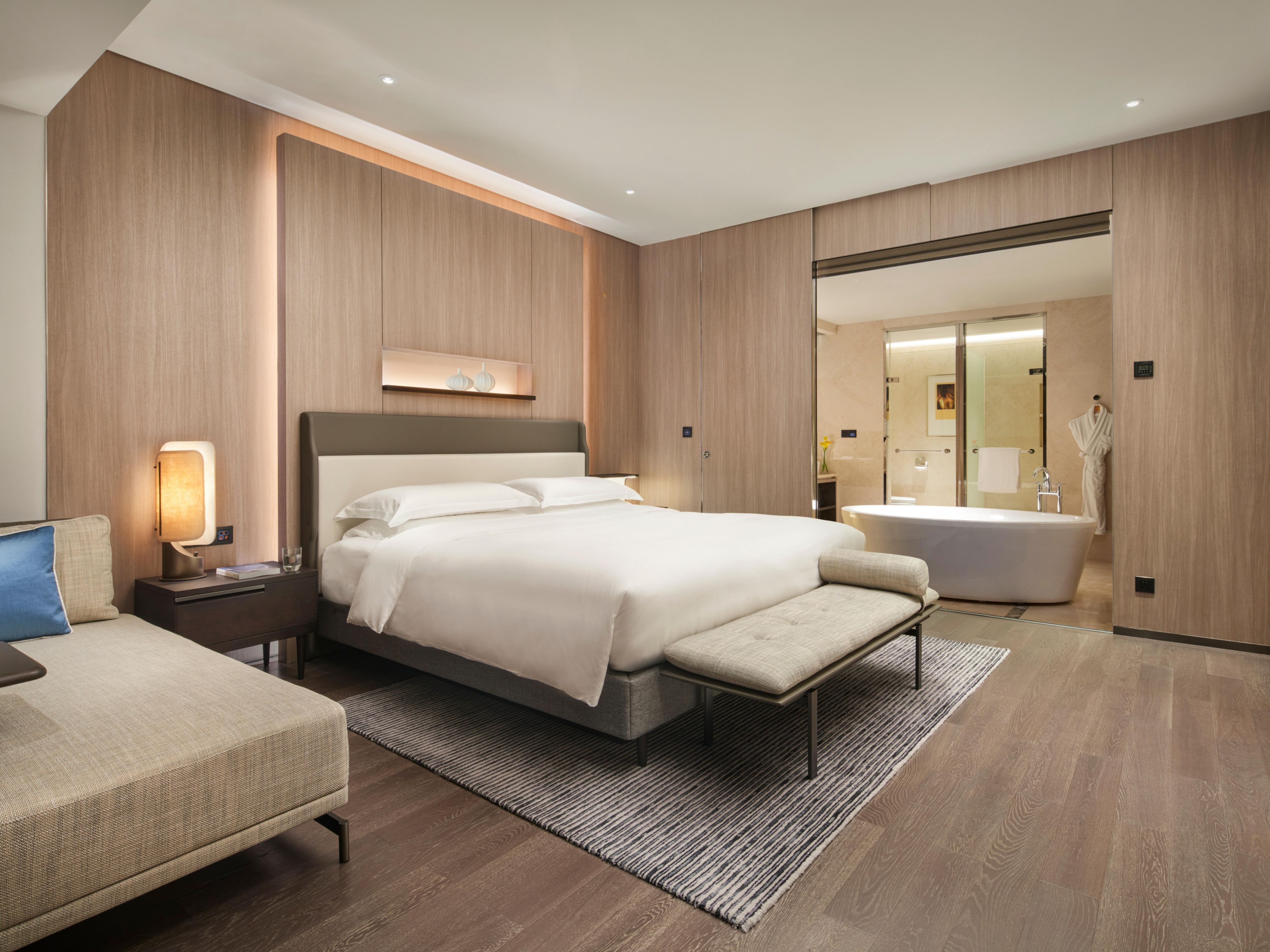 Junior Ocean View Suite Bedroom