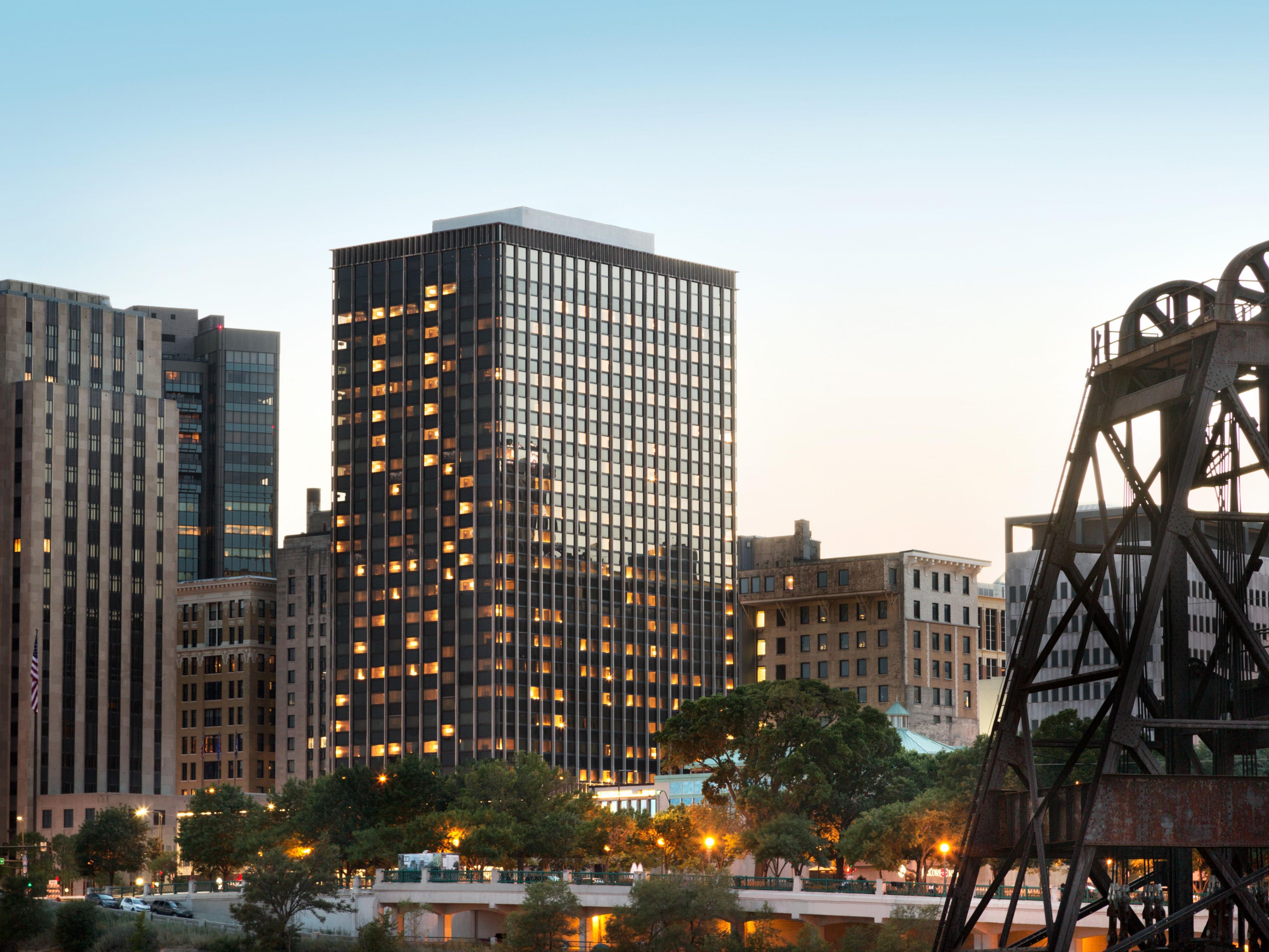 Modern Riverfront Hotel in Downtown St. Paul