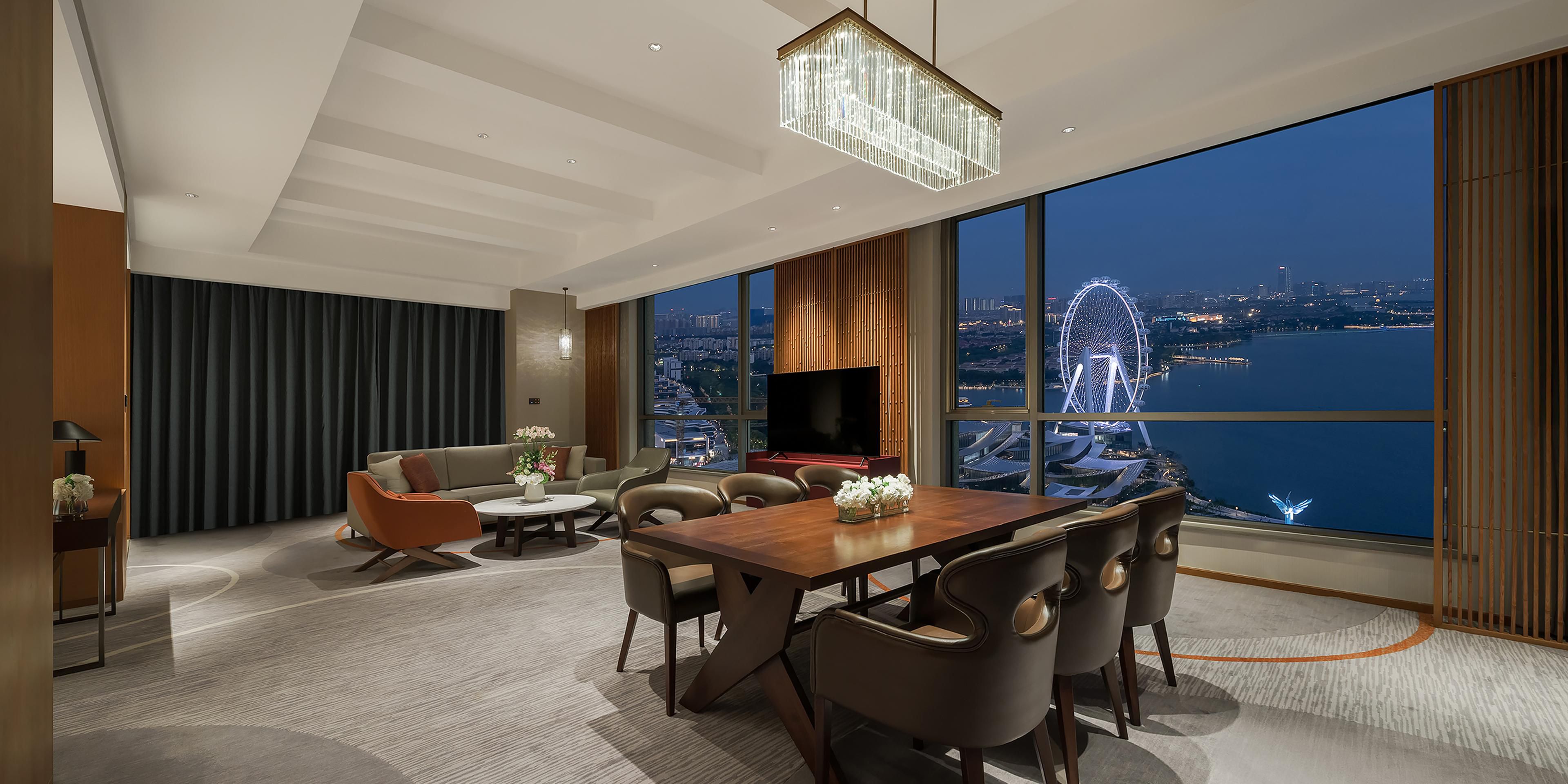 Panoramic Suite