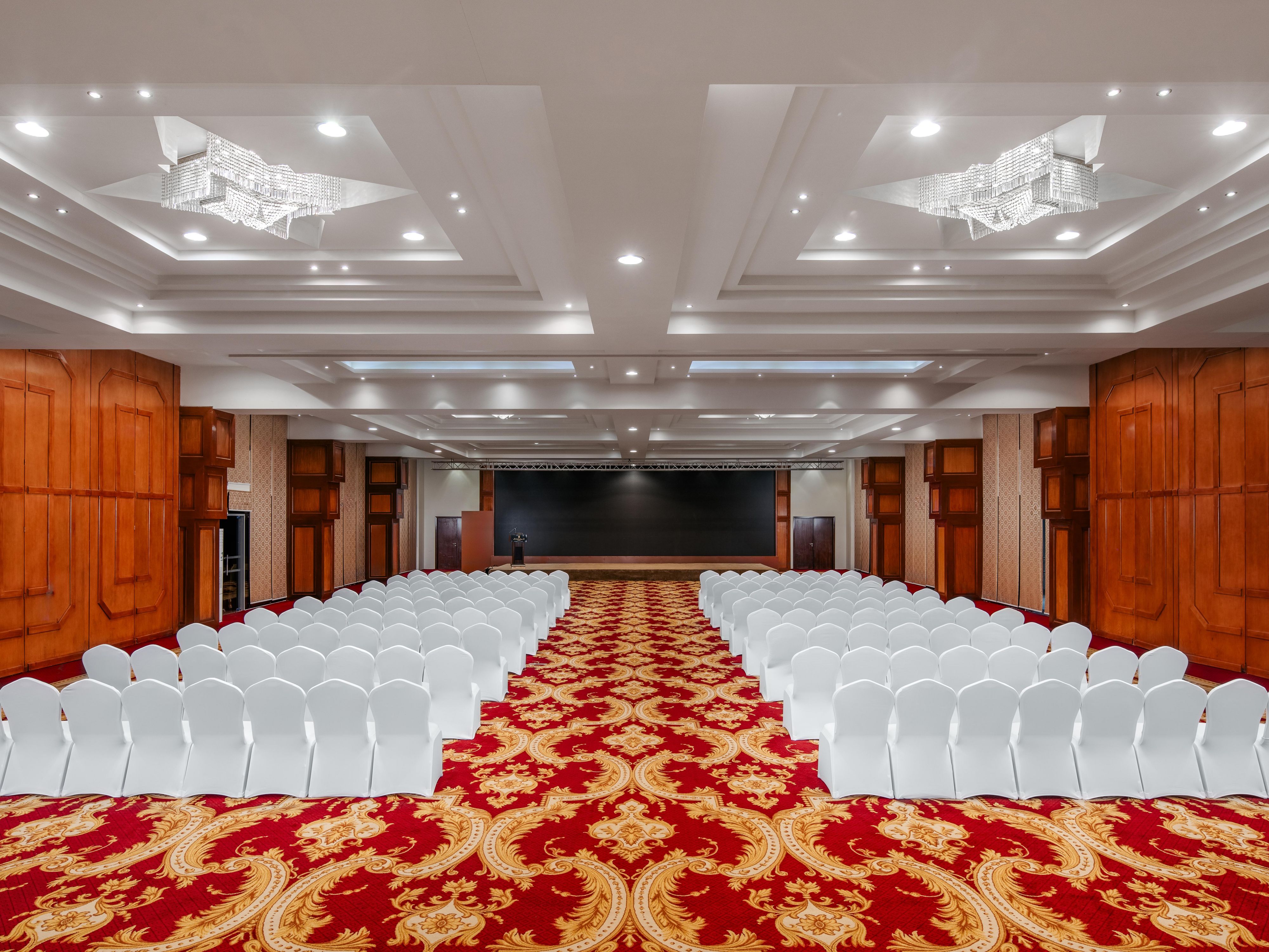 Meet in style and comfort in our exclusive VIP meeting room
