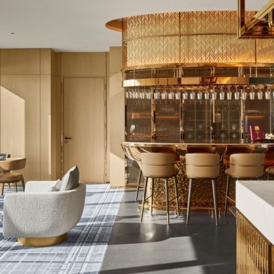Quầy bar và Sảnh khách