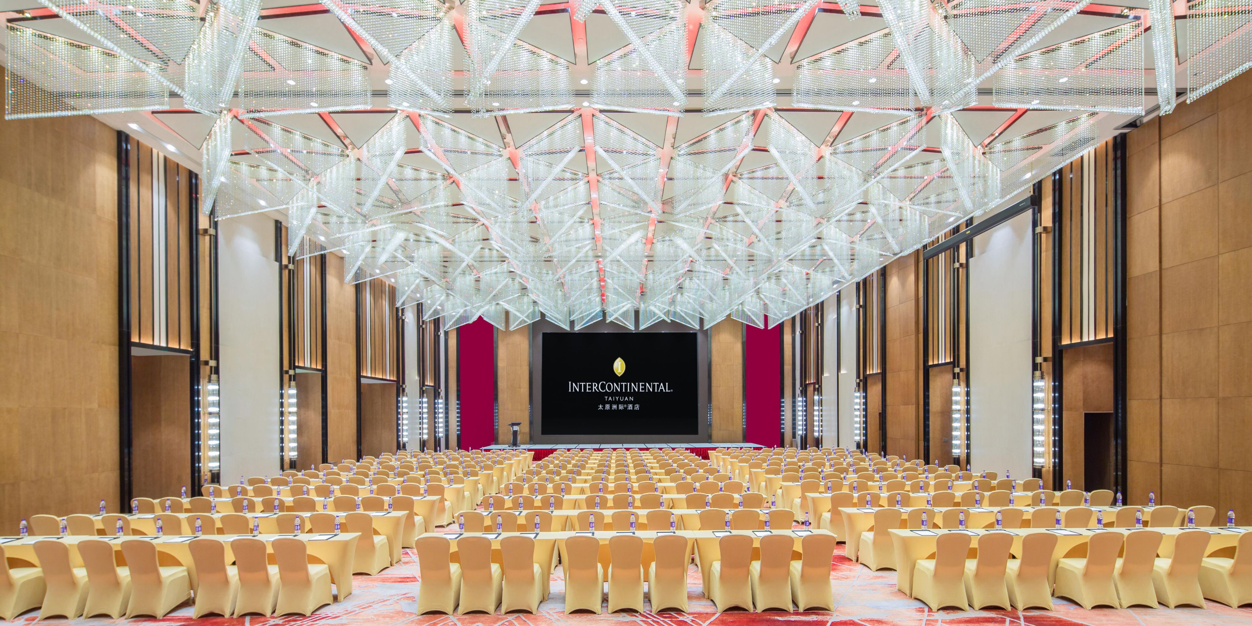 Hotel has 900 square metres of customisable space that includes a pillar-free Grand Ballroom and 6 multi-functional conference rooms, each equipped with audiovisual facilities.  Whether you are hosting a western-style gala, a traditional Chinese wedding reception or an exclusive board meeting, we'll ensure your event is an experience to remember.