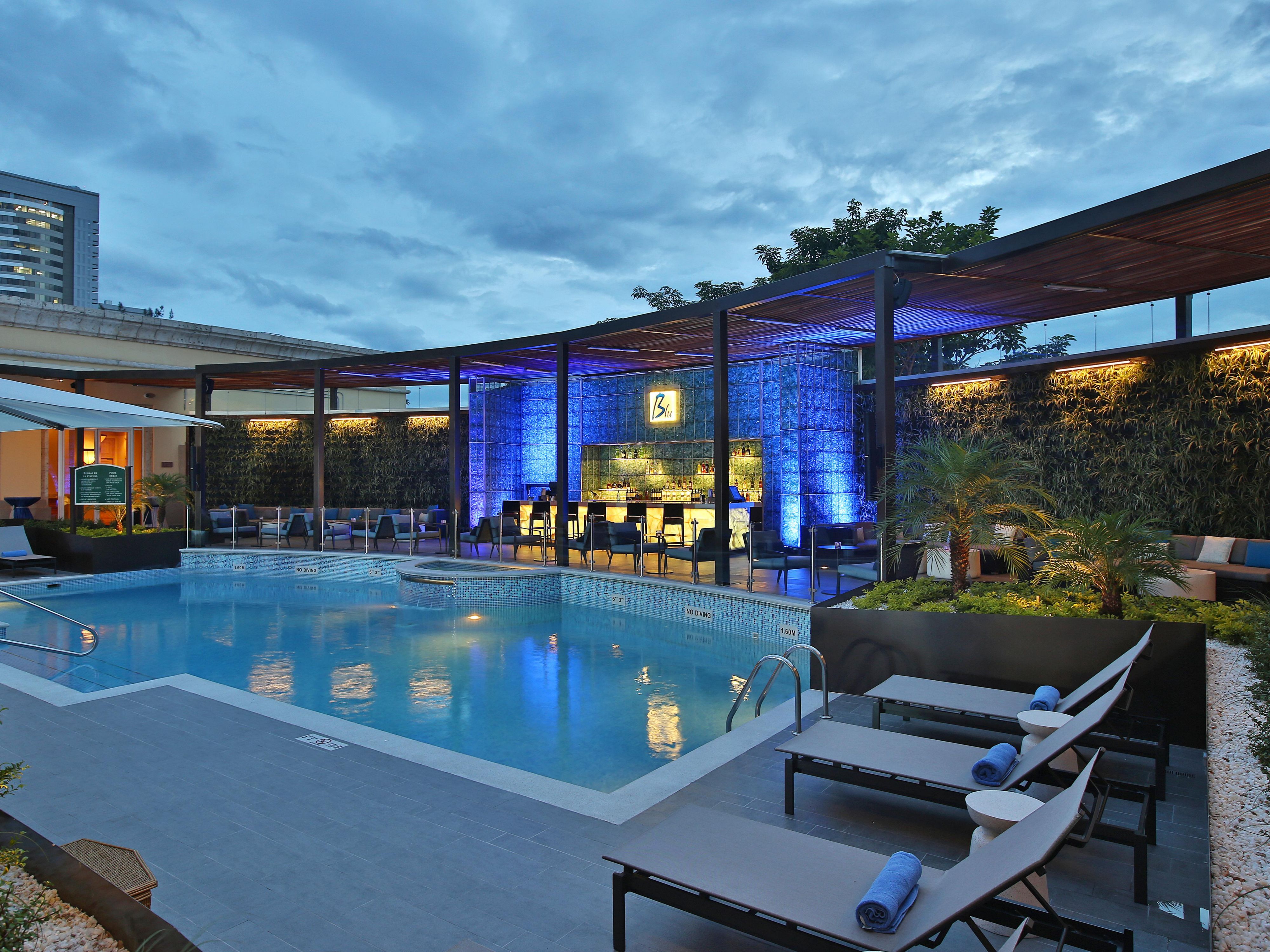 Enjoy the view and a drink at the Blu Bar.