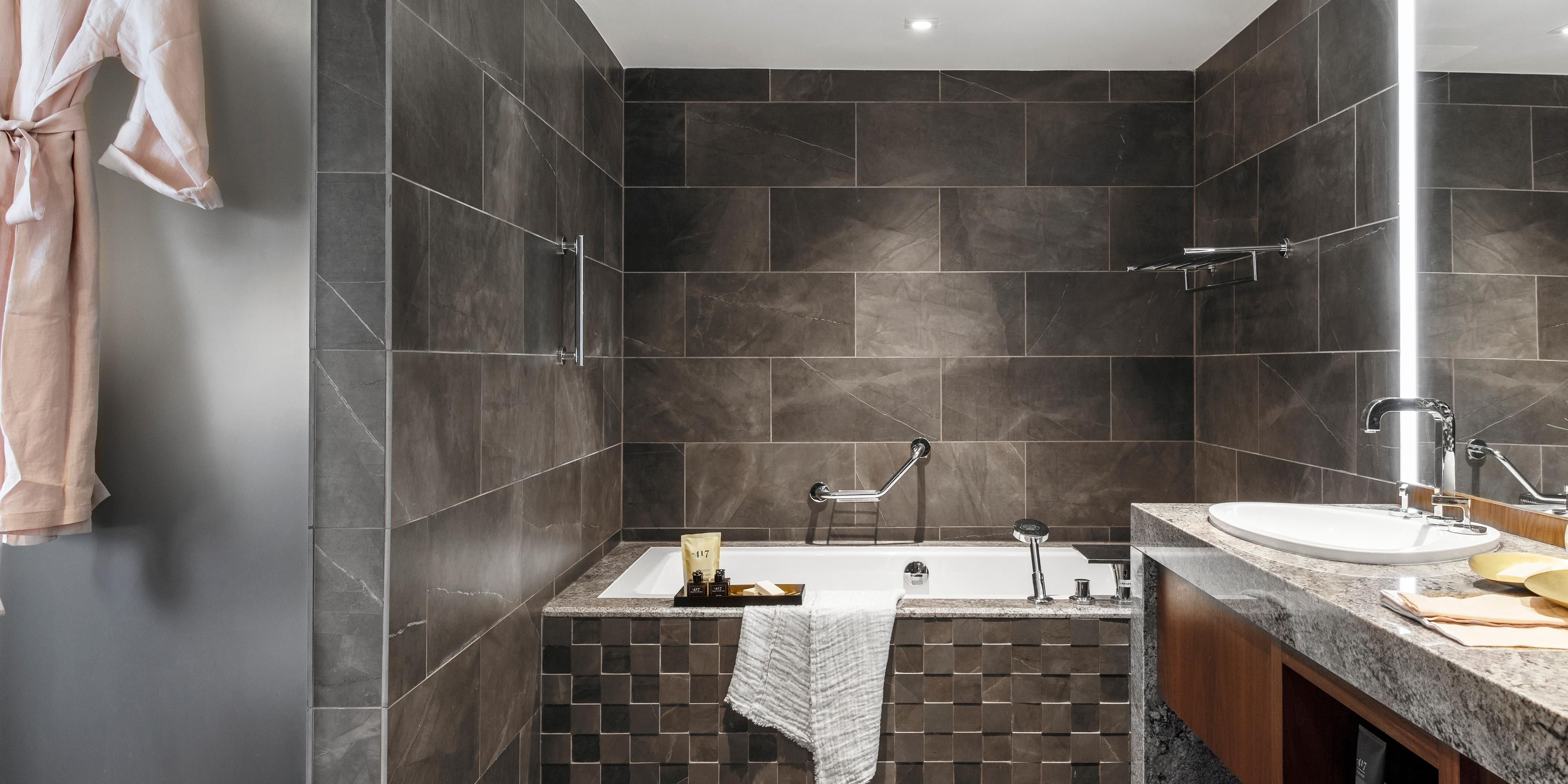 Experience luxurious moments in the Royal Suite