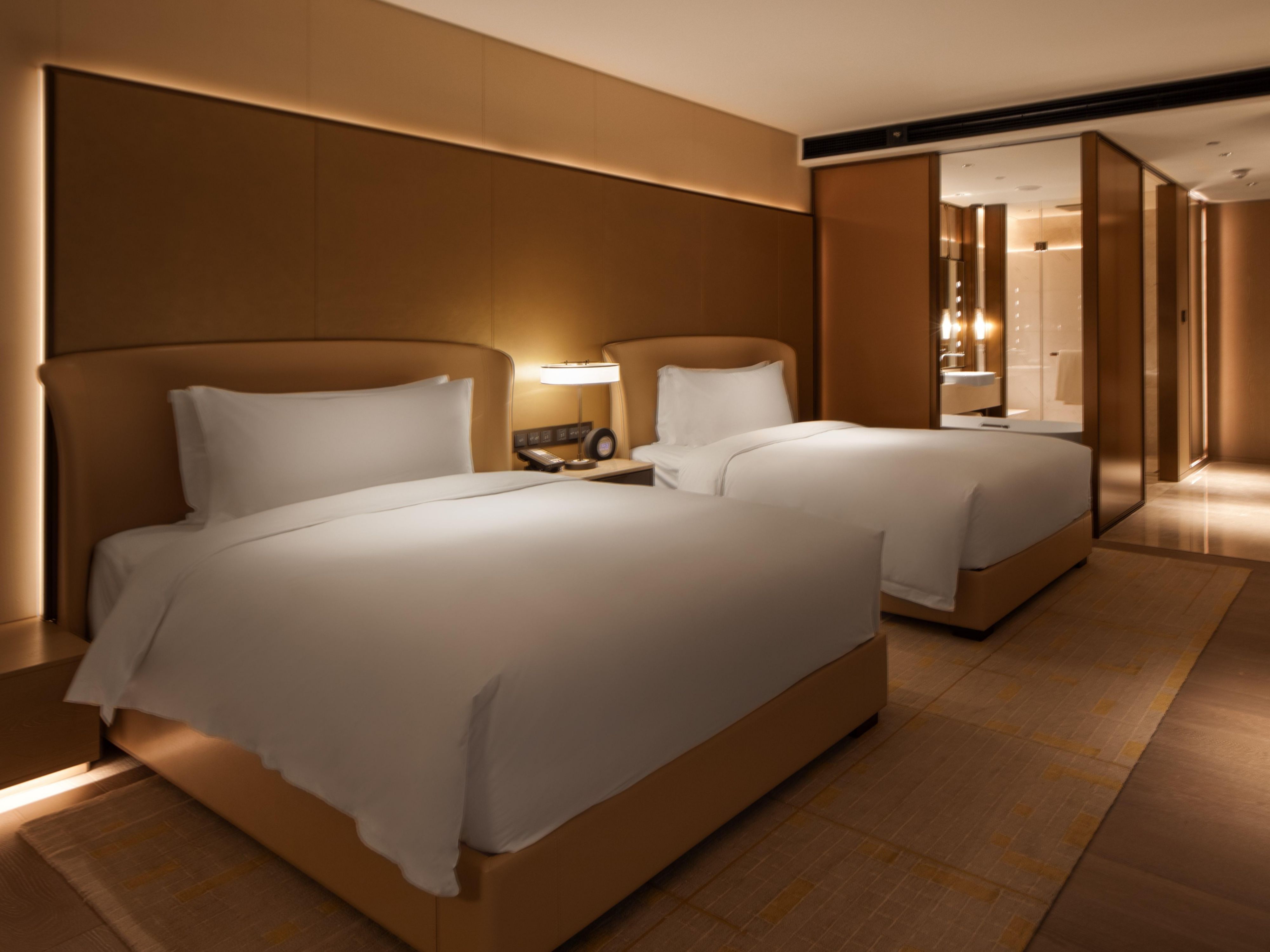2 Single Beds Premium
