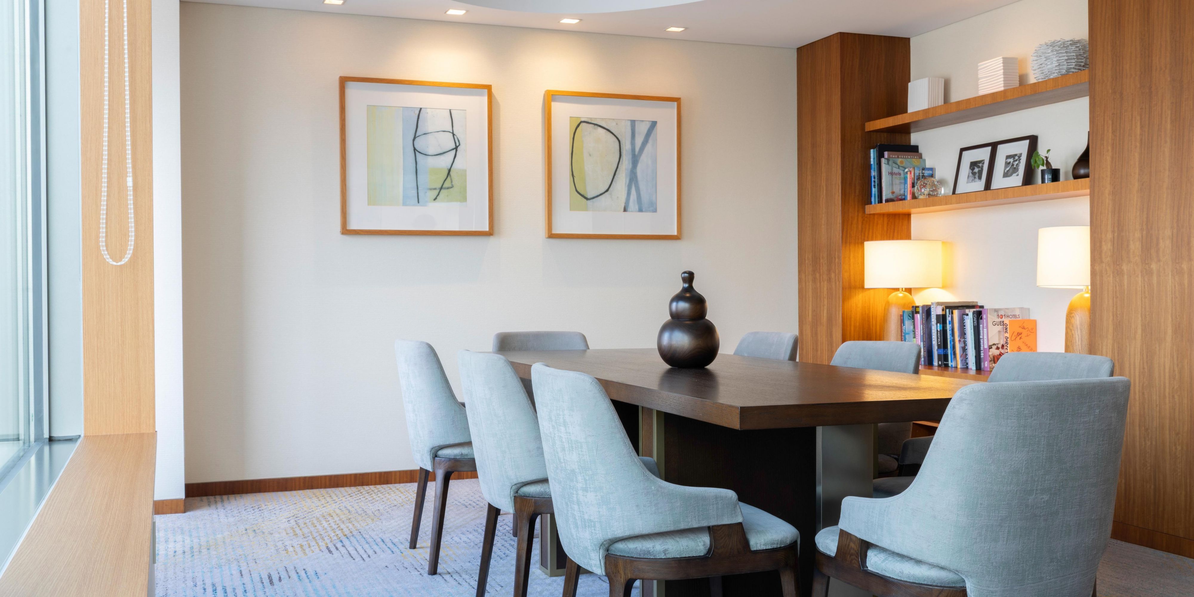 1 King 1 Bedroom Suite Luxury View Bath