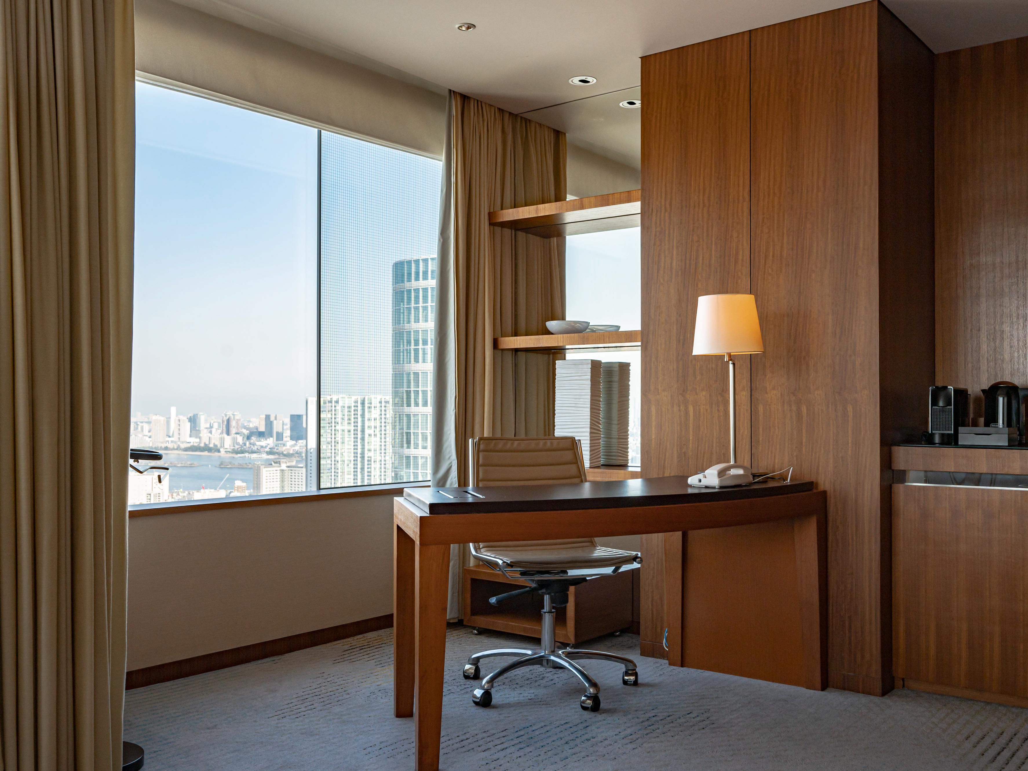 InterContinental The Strings Tokyo Luxury Hotel in Tokyo