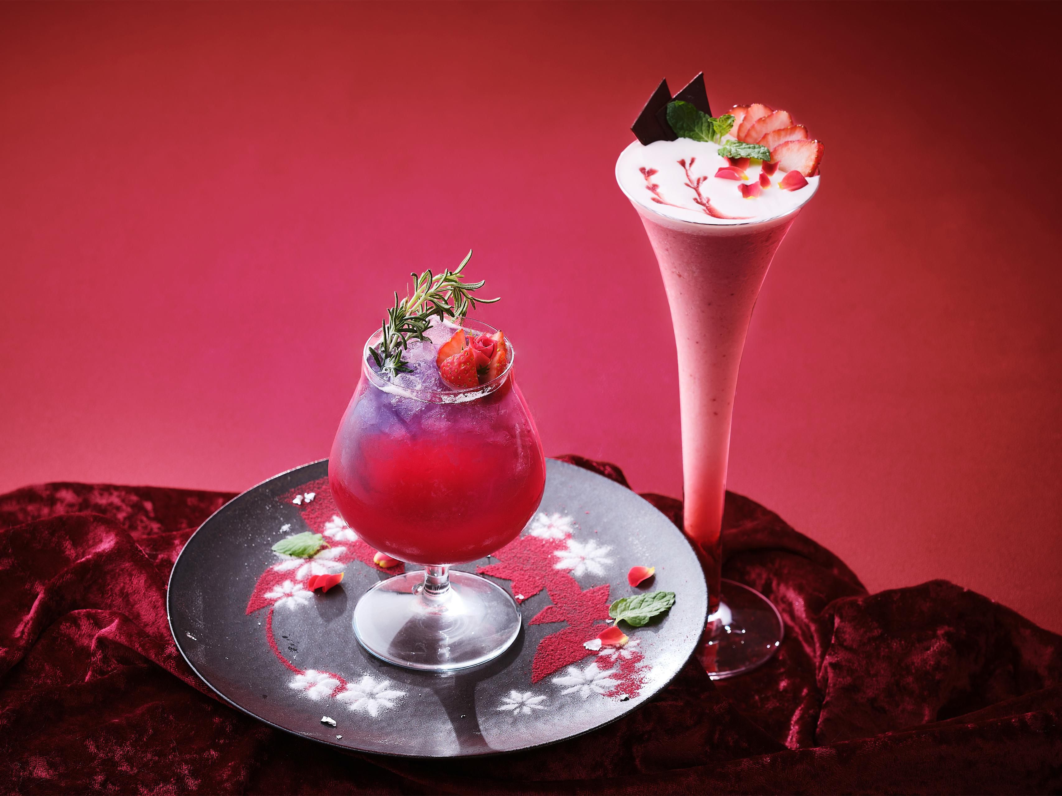 Seasonal Cocktail with Strawberries