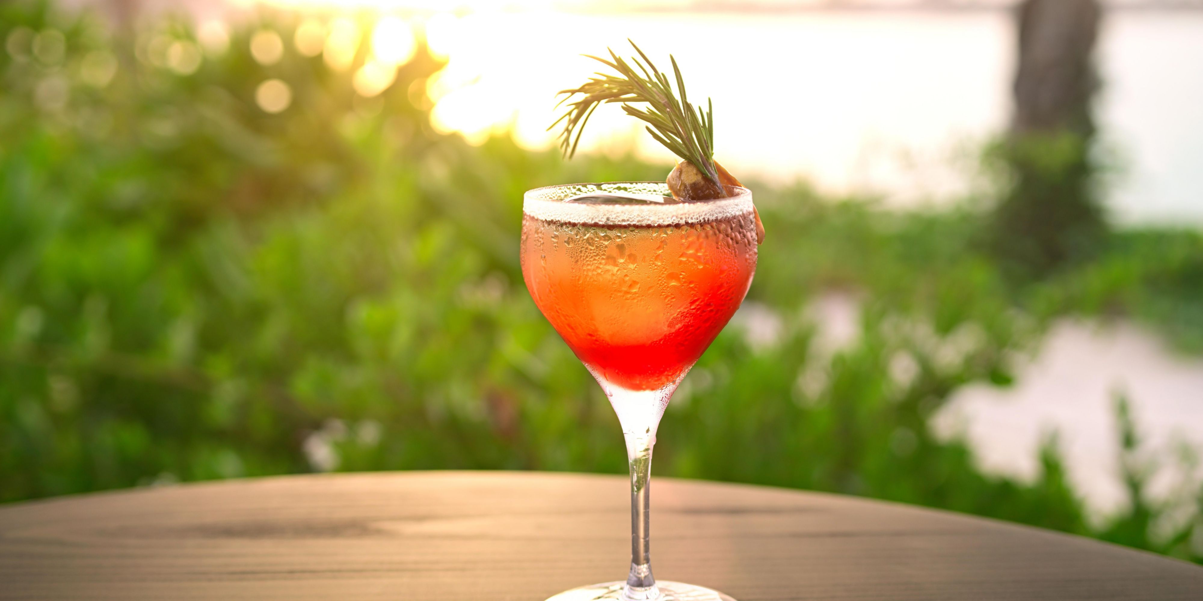 Celebrate the Italian Super Cup in true luxury at InterContinental The Red Sea. Turn the match trip into an island escape with family dining privileges, room upgrades, spa savings, kids’ adventures, and relaxed late check-out, all on pristine Shura Island. Terms and conditions apply.