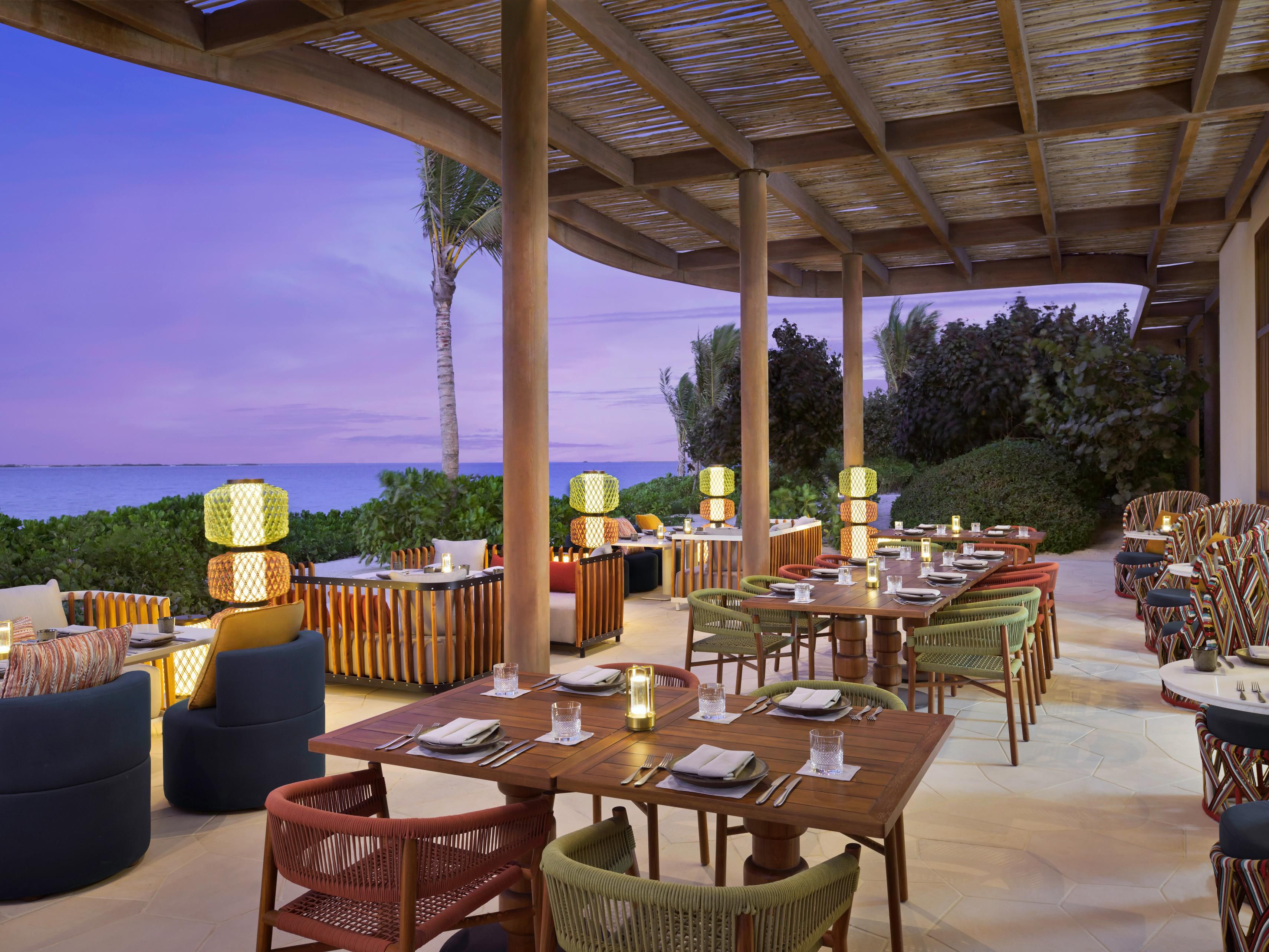 Dinner by the sea at Ardo