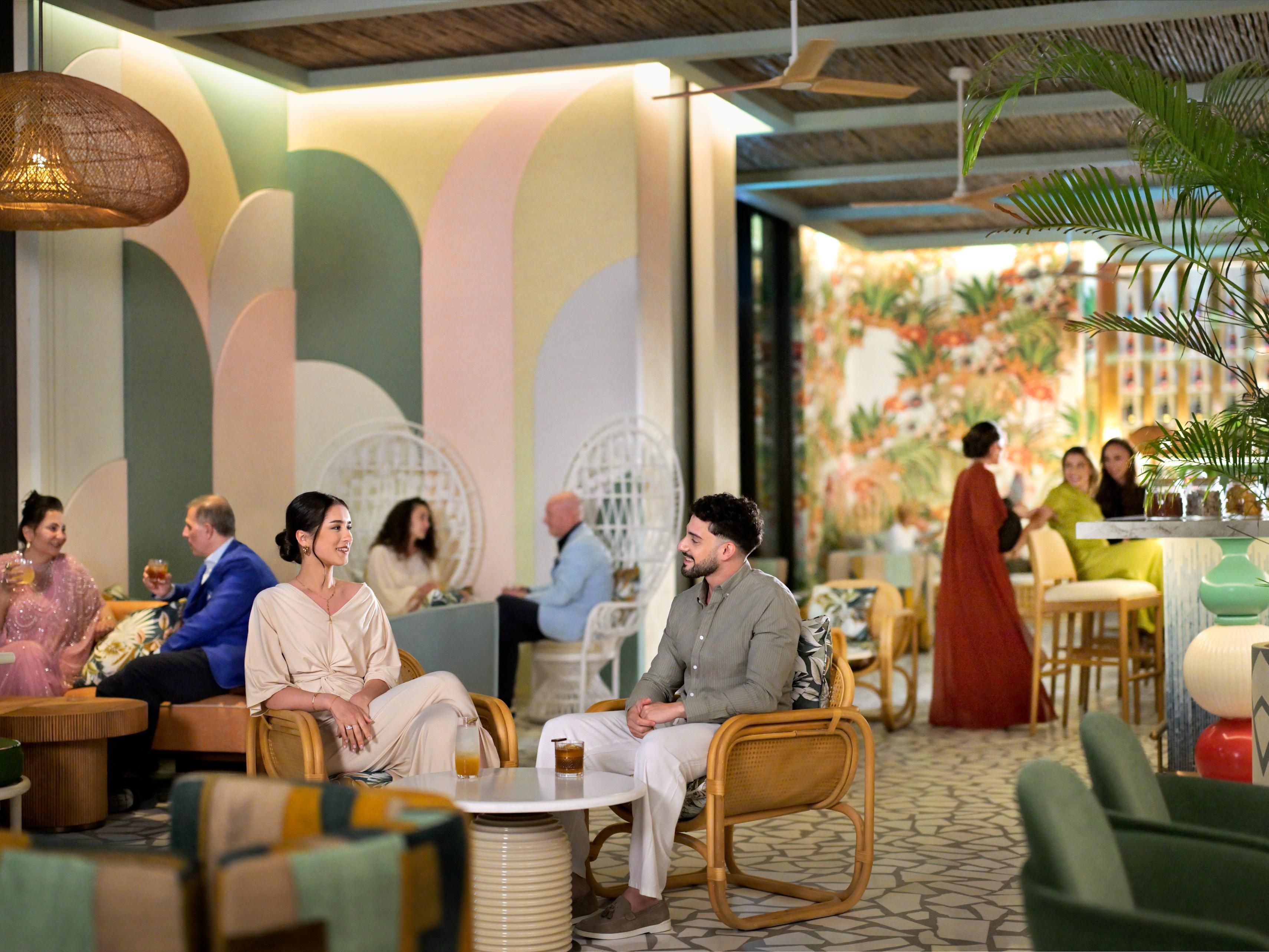 Curated cocktails in an atmosphere of distinction.
