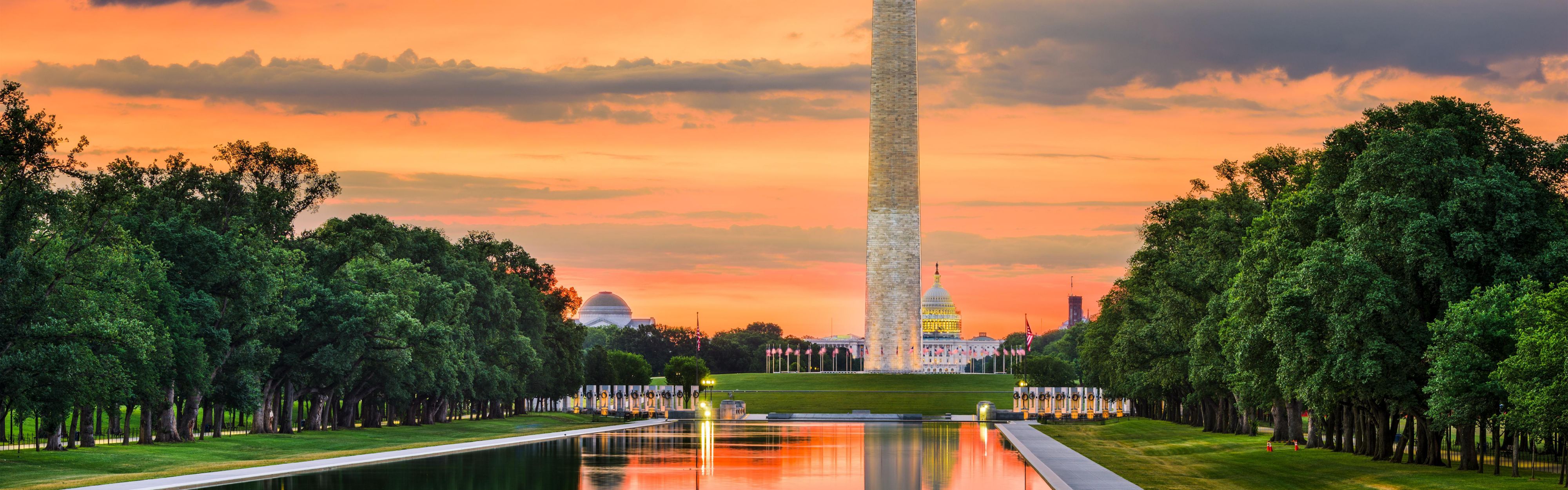 Summer nights in Washington D.C. at the National Mall
