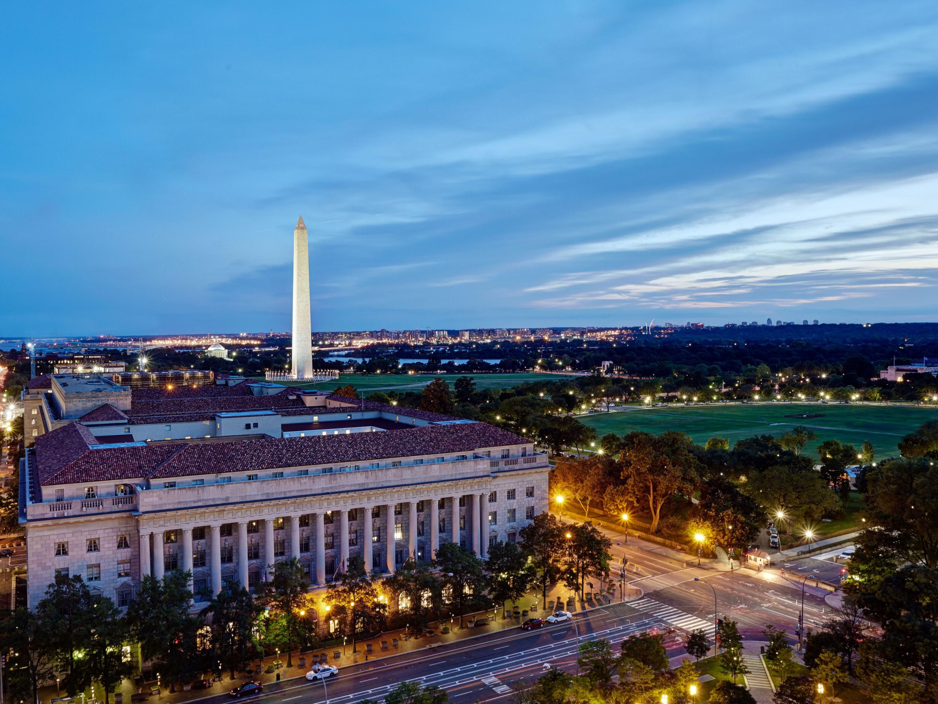 Select rooms at The Willard overlook iconic D.C. landmarks.