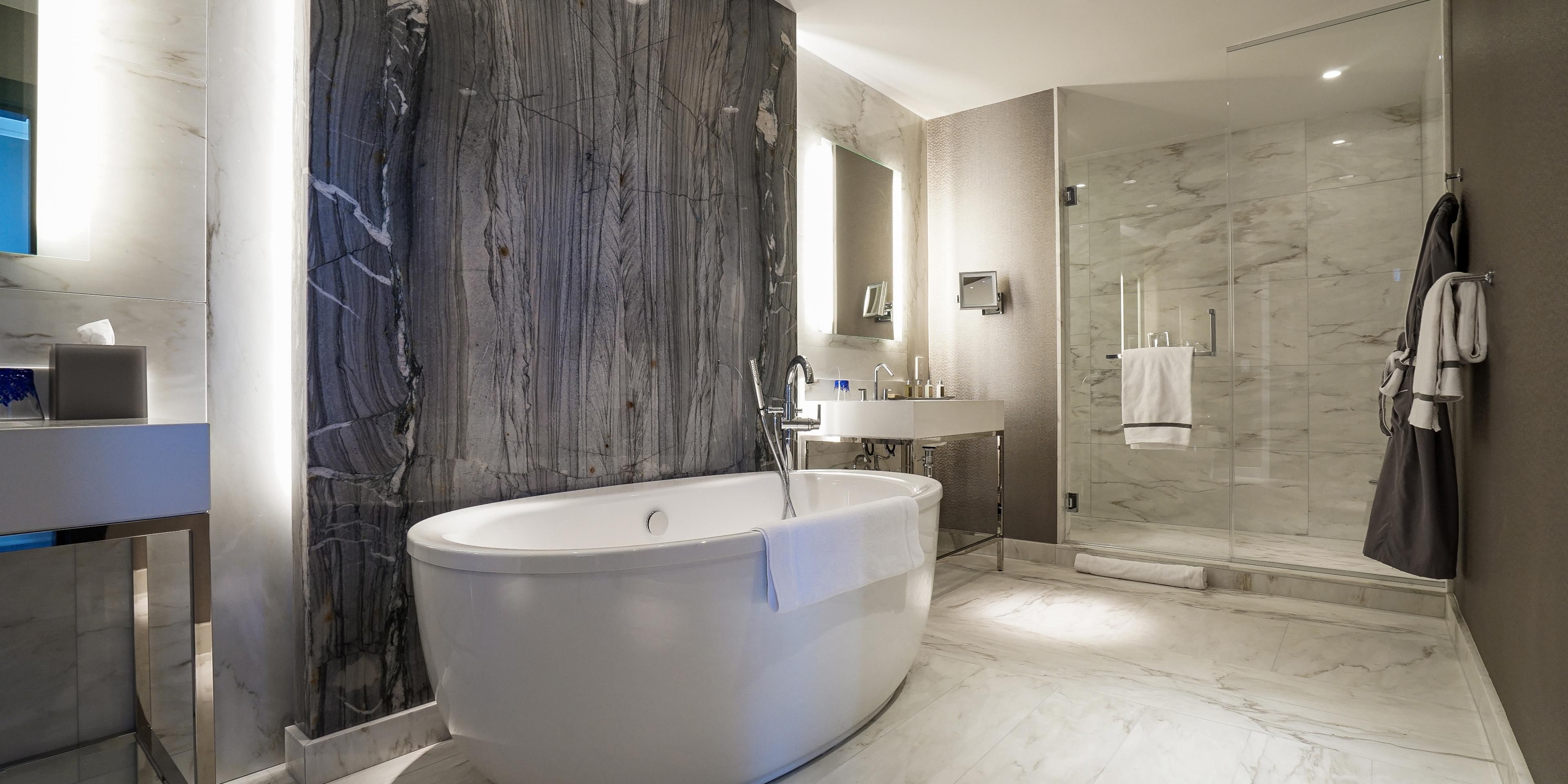 Deep-Soaking Tub
