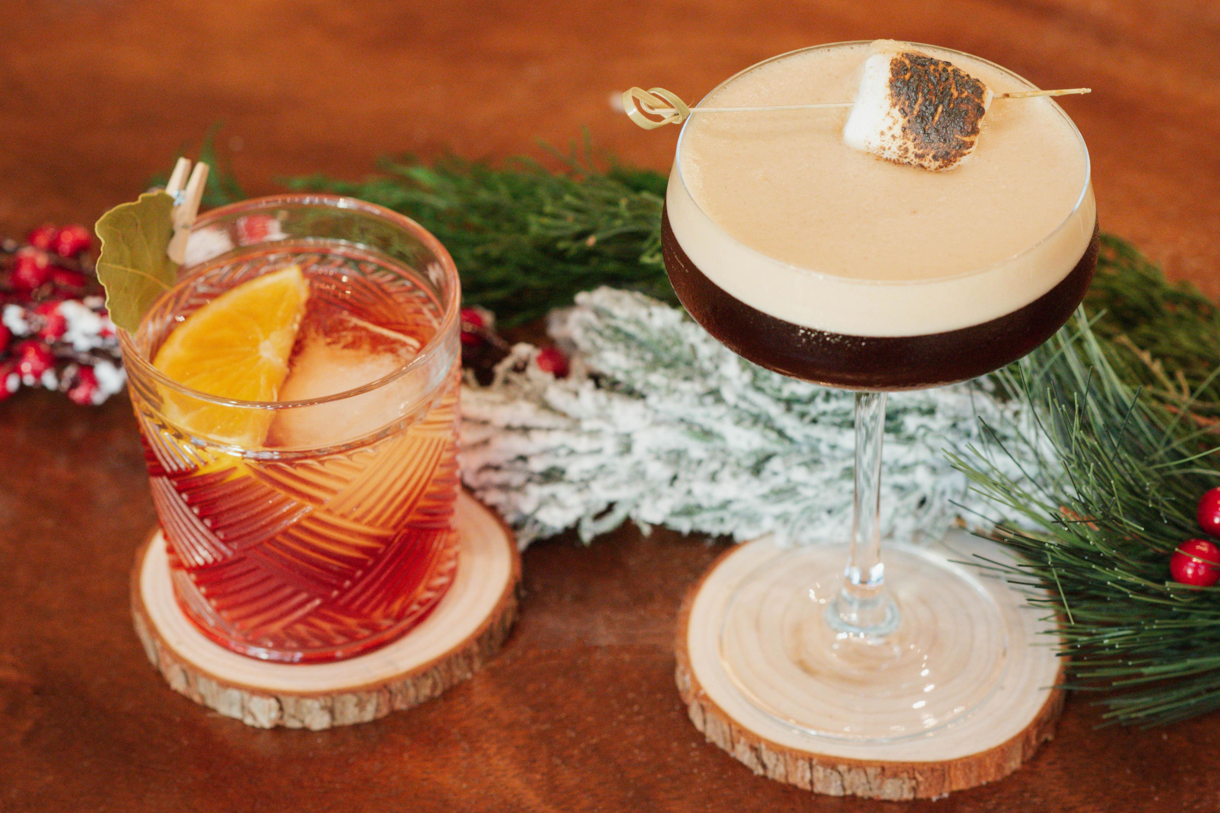holiday cocktail drinks