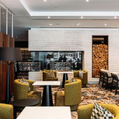 Bar and Lounge