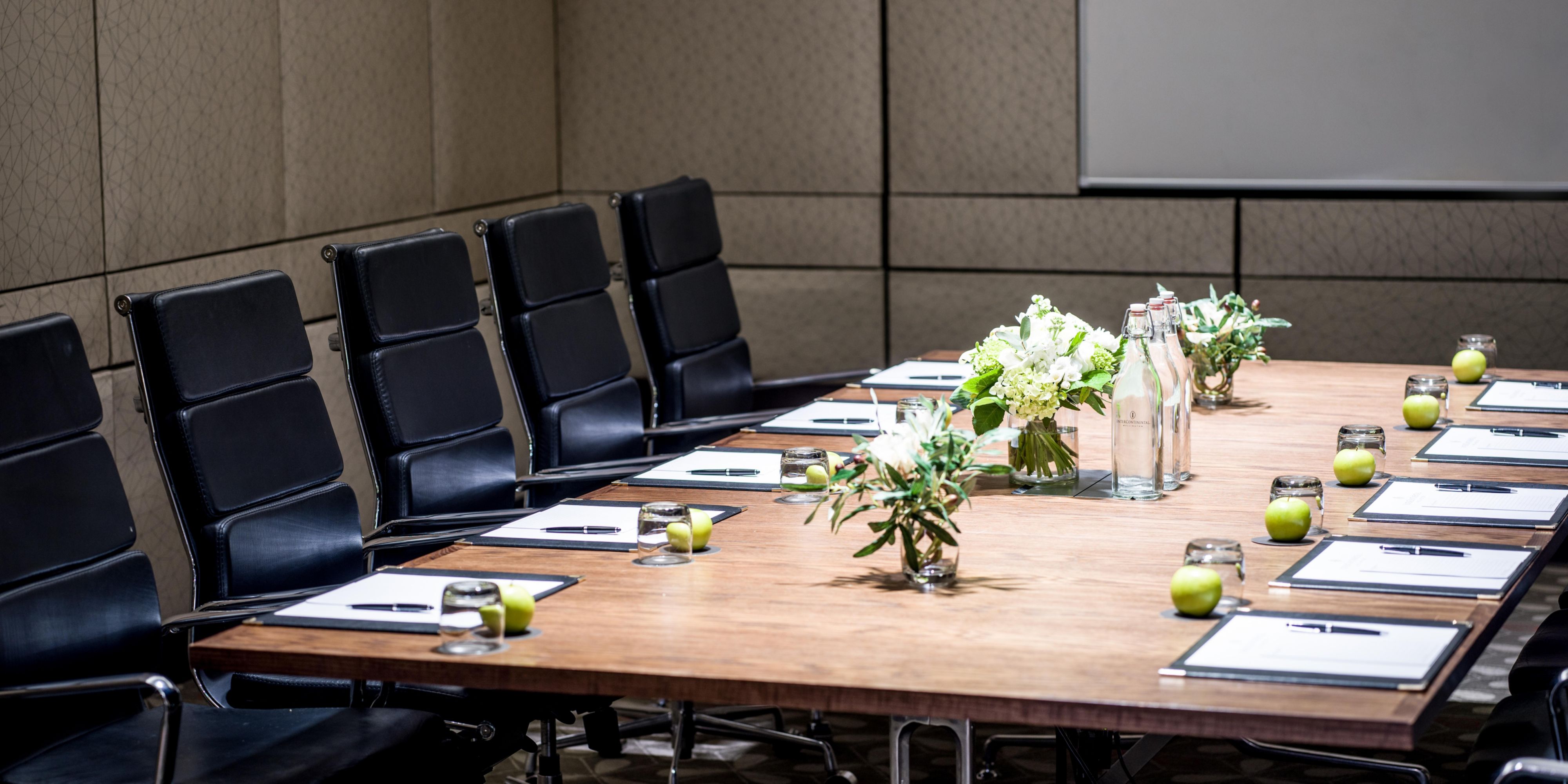 Set in the heart of the capital's CBD, overlooking Wellington's iconic waterfront, InterContinental Wellington boasts the city's largest collection of event venues. We've been recognised for six consecutive years as Oceania's best conference hotel in the renowned World Travel Awards. 