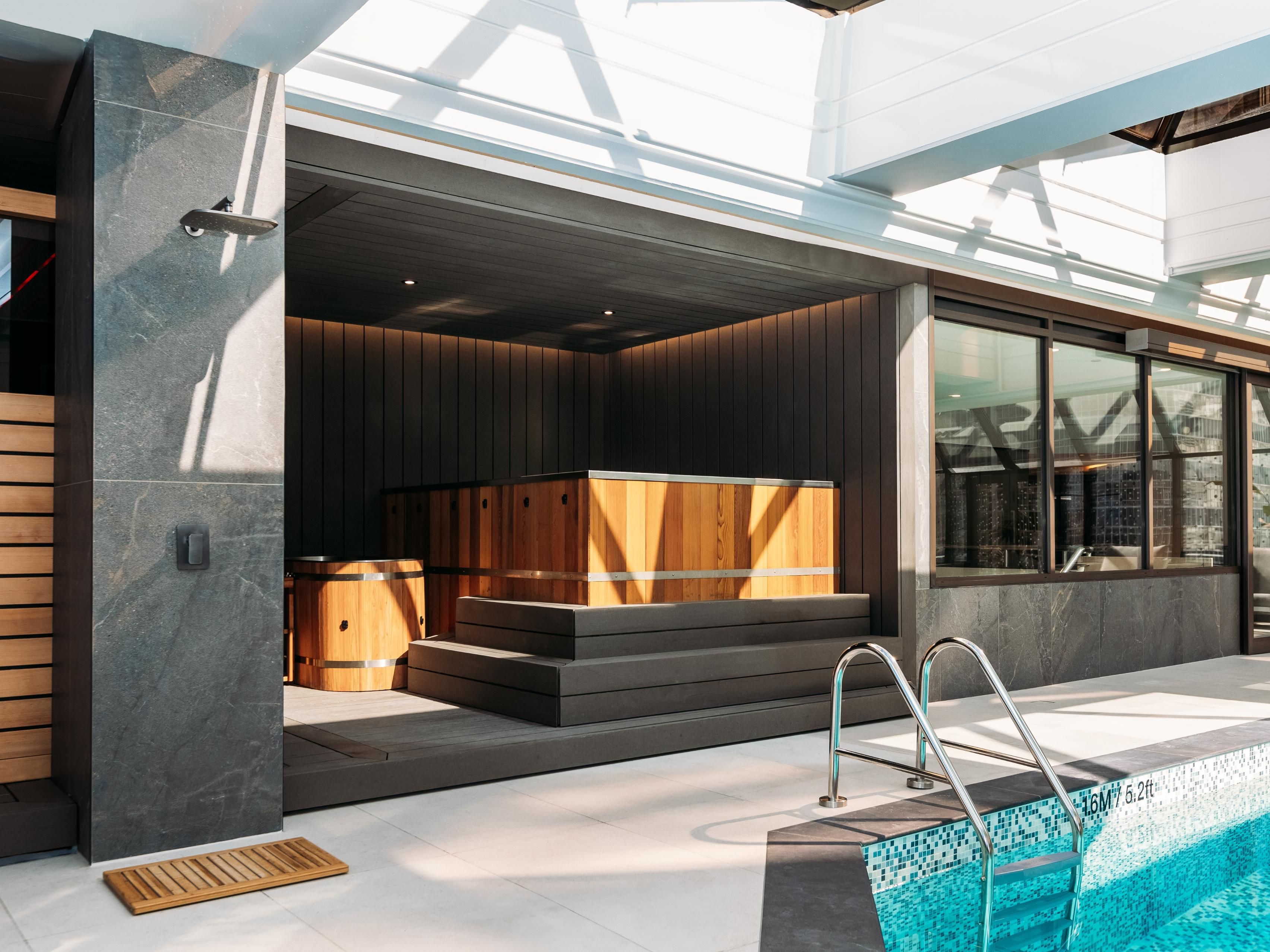 Soak in luxury with our state-of-the-art spa bath.