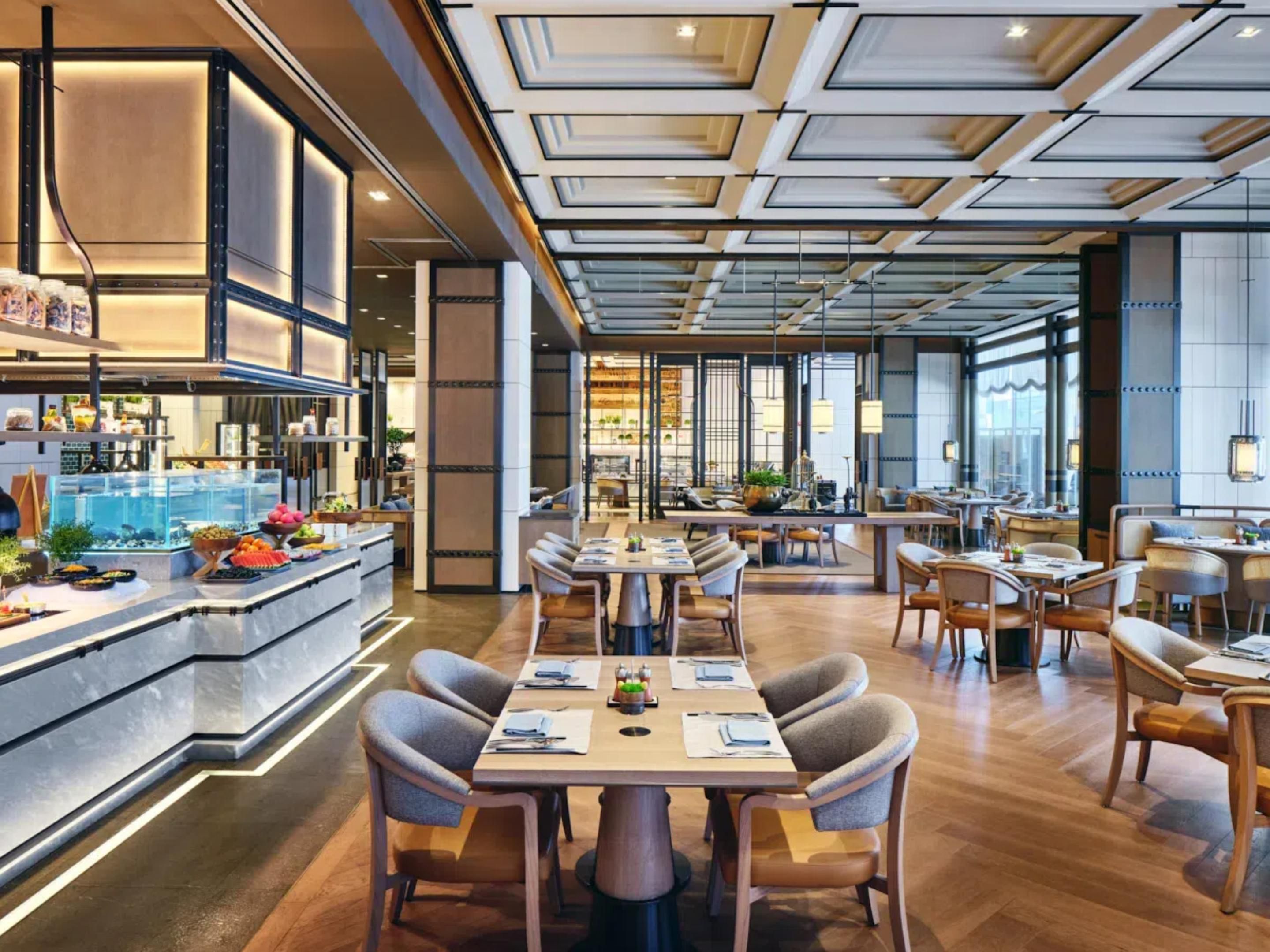 Breakfast Bar