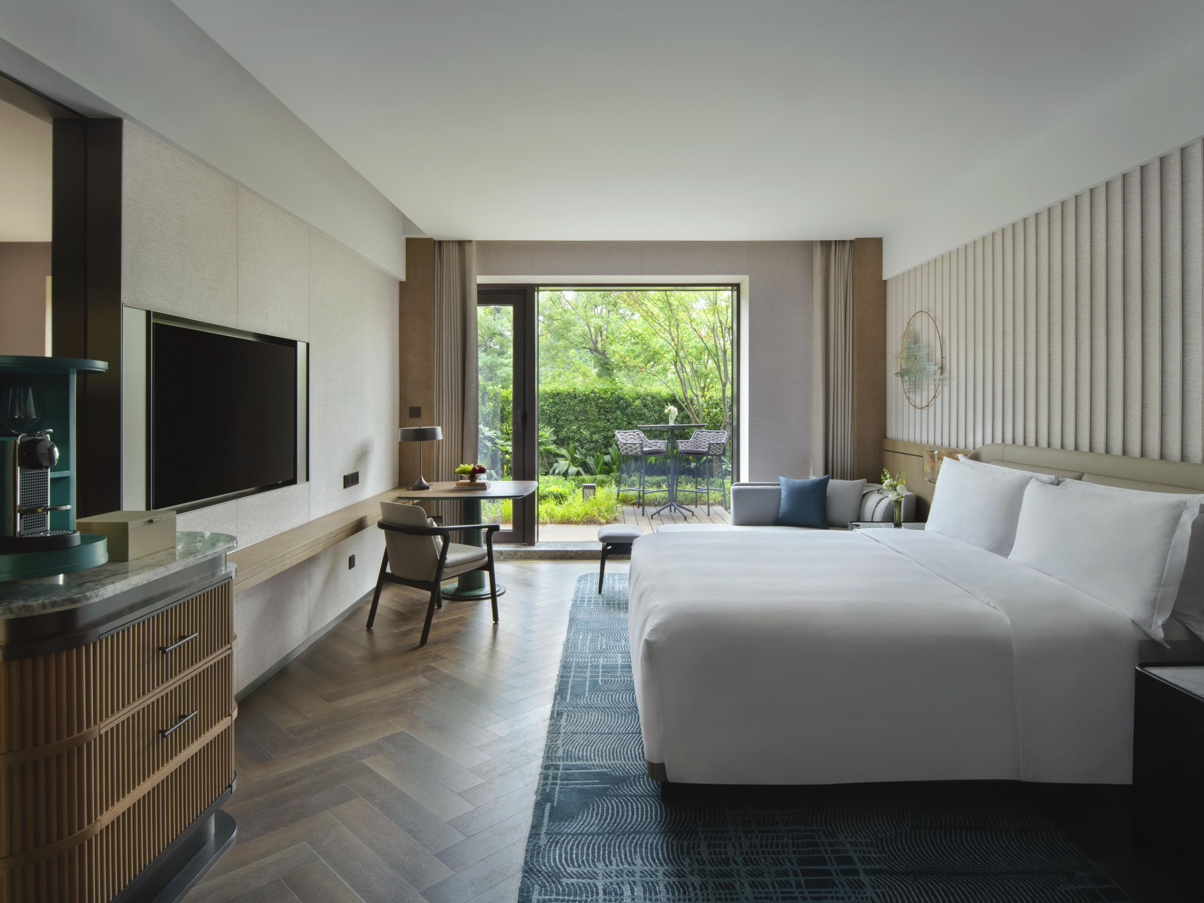 Single Bed Guest Room
