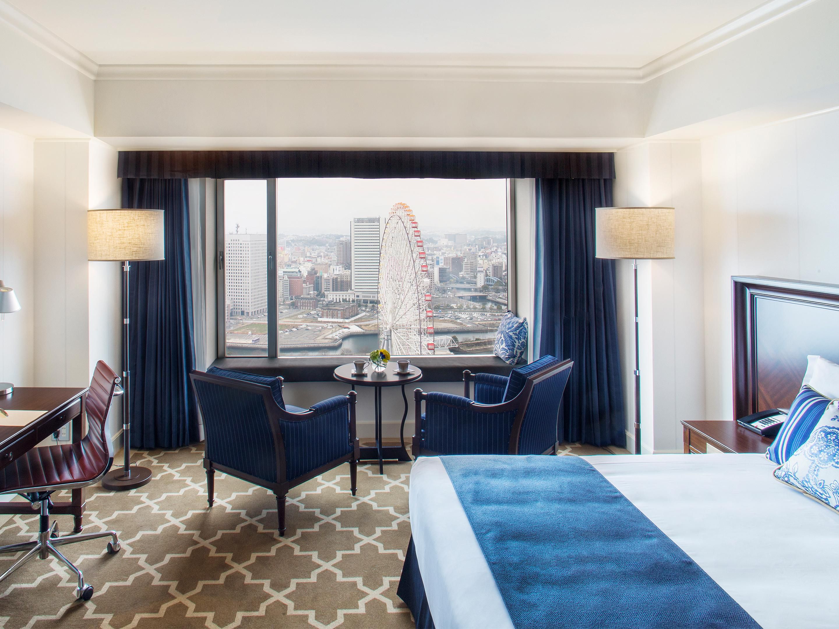 1King bed Premium City view Club Lounge Access