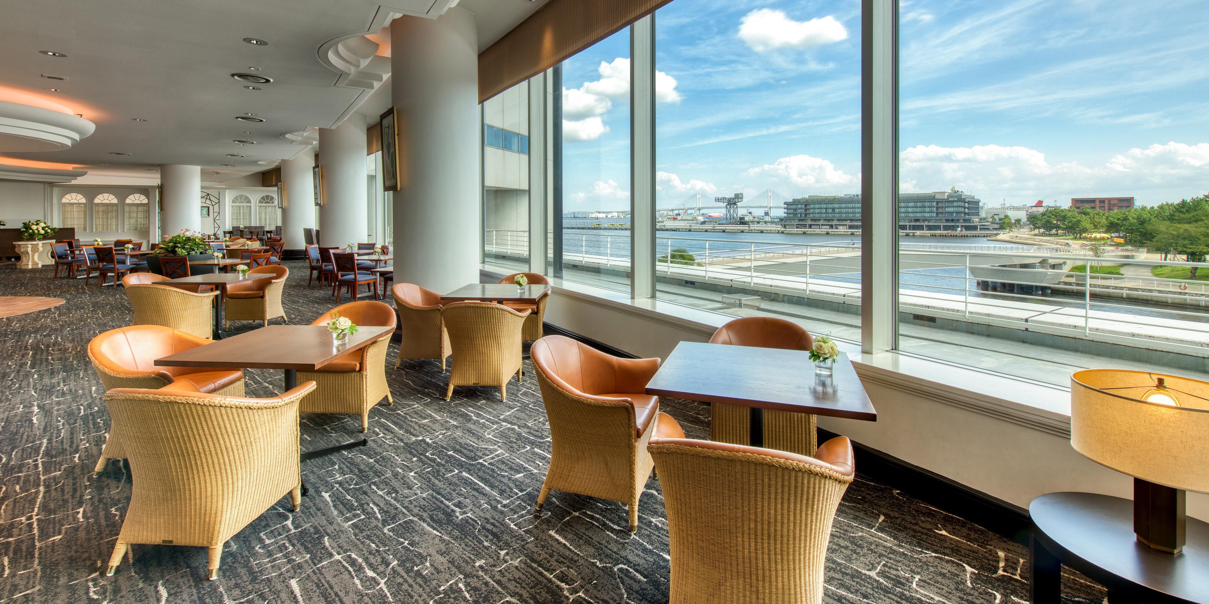 For the ultimate luxury experience, stay in a Club InterContinental room. These rooms give you access to a private lounge and a menu of elite personalized services. The exclusive club lounge is on the second floor of the hotel and is open between 7 a.m. and 9 p.m.