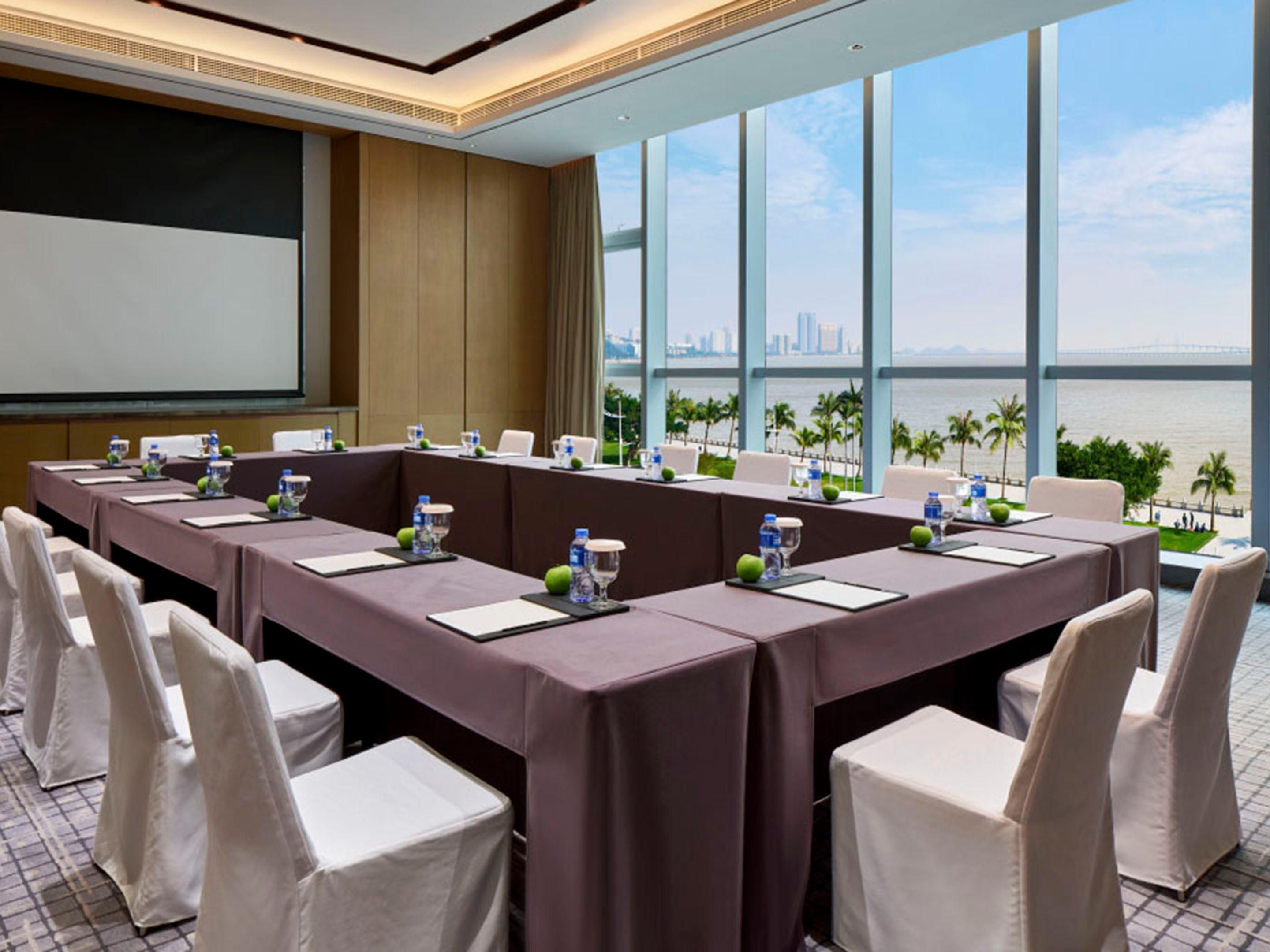 Meetings photo