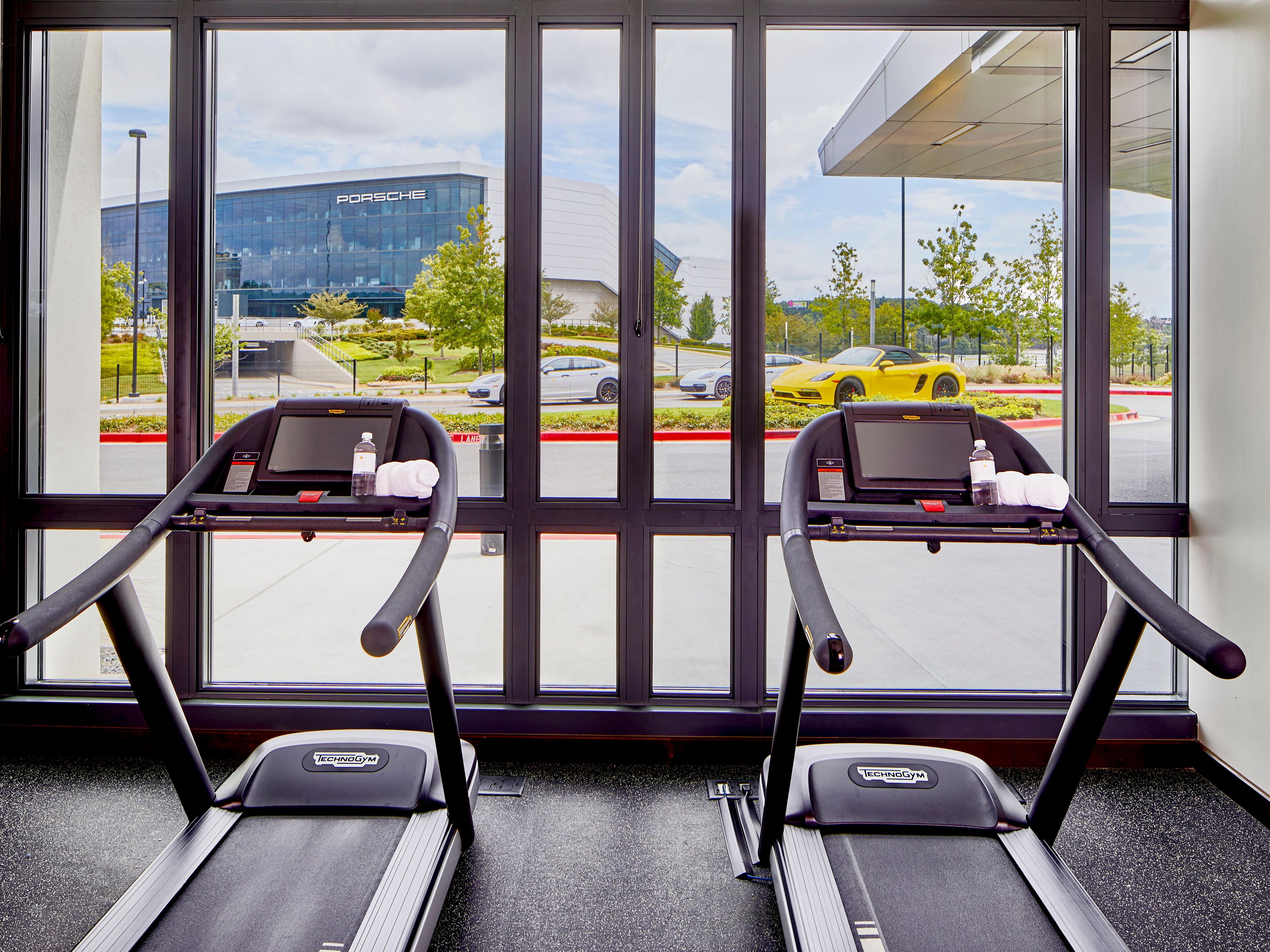 Overland Hotel Atlanta Airport fitness center photo